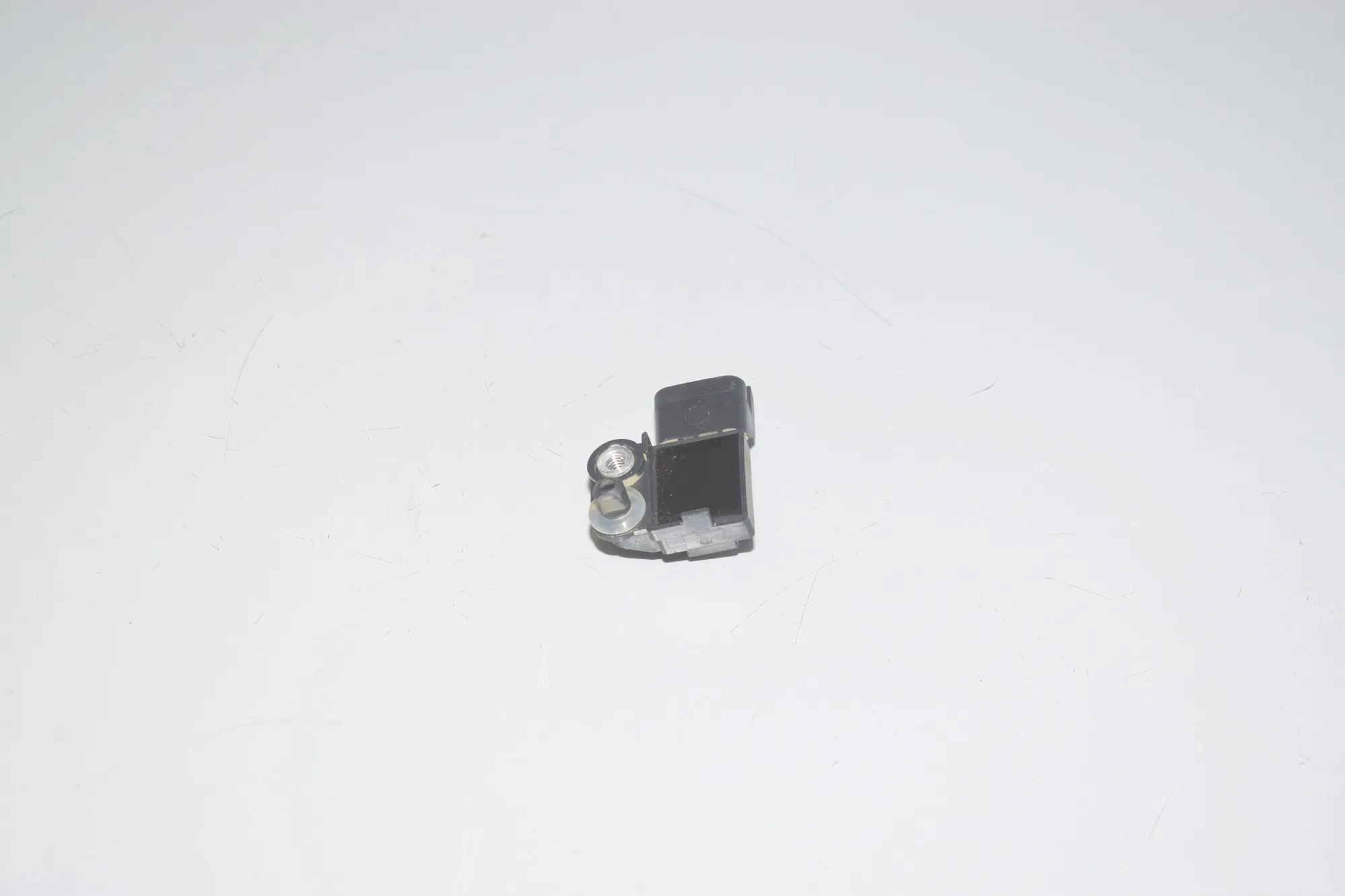 Right Side Impact Sensor – OEM 9159311 · BMW 5 Gran Turismo (F07) 530 d 2009