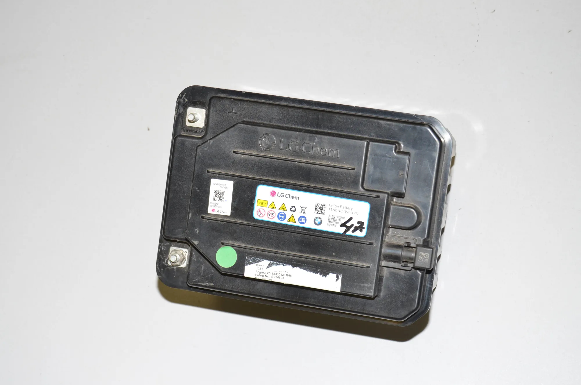 Battery – OEM 8722331 · BMW X5 (G05) BMW X5 (G05) xDrive 30 d 2020 – 3