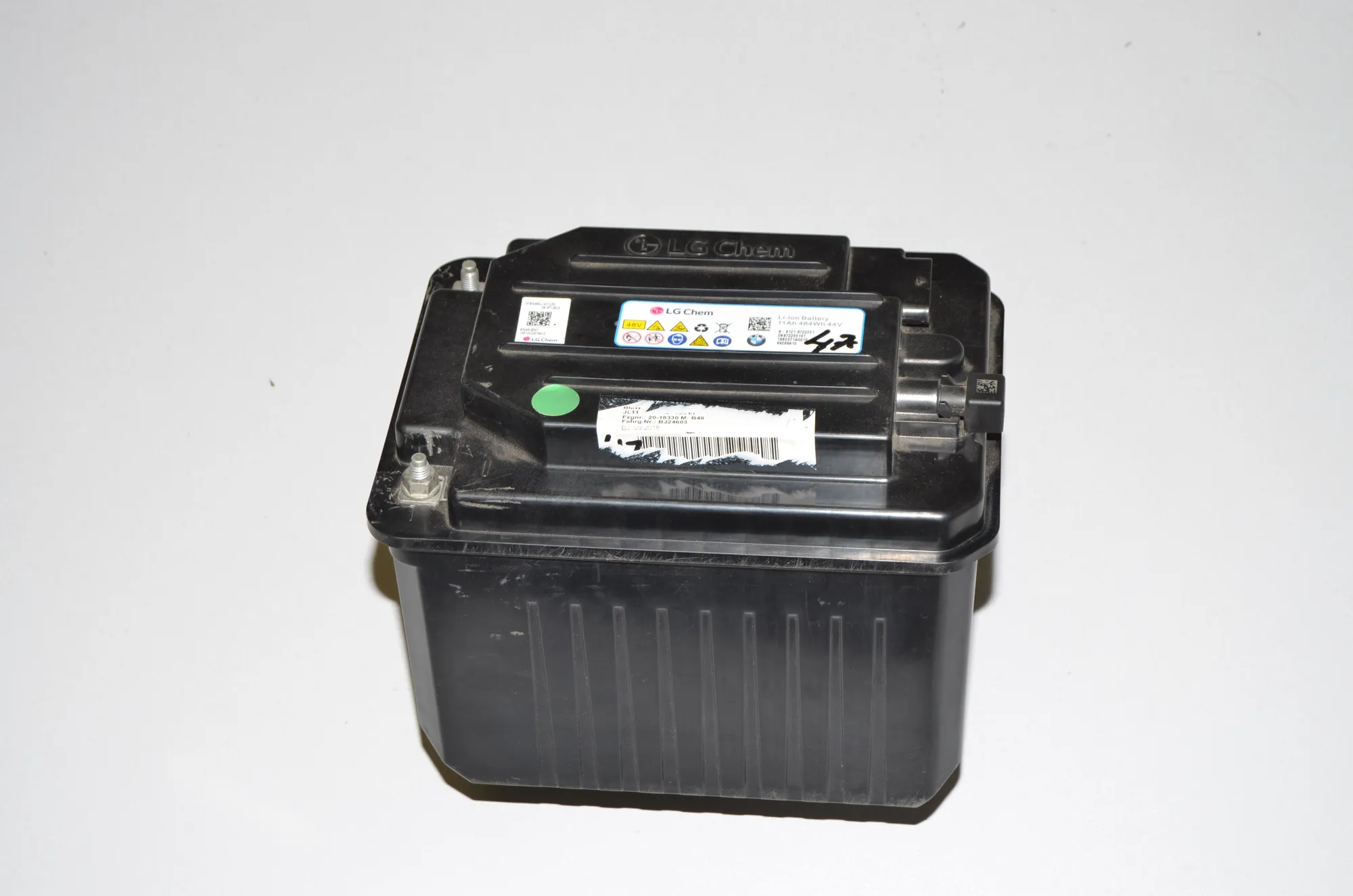 Battery – OEM 8722331 · BMW X5 (G05) BMW X5 (G05) xDrive 30 d 2020 – 2