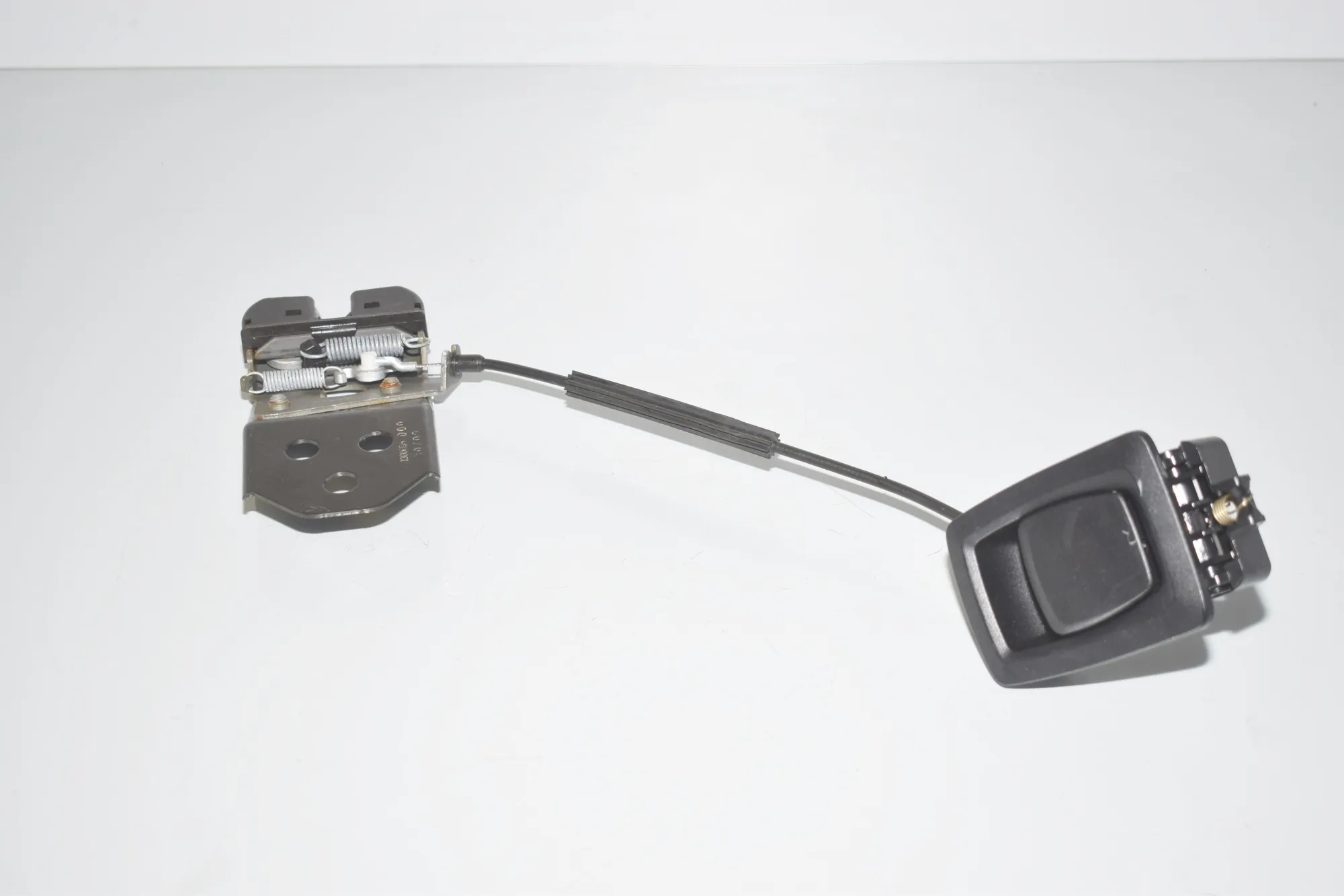 Rear Seat Backrest Lock – OEM 9164445 · BMW 5 Gran Turismo (F07) 530 d 2009