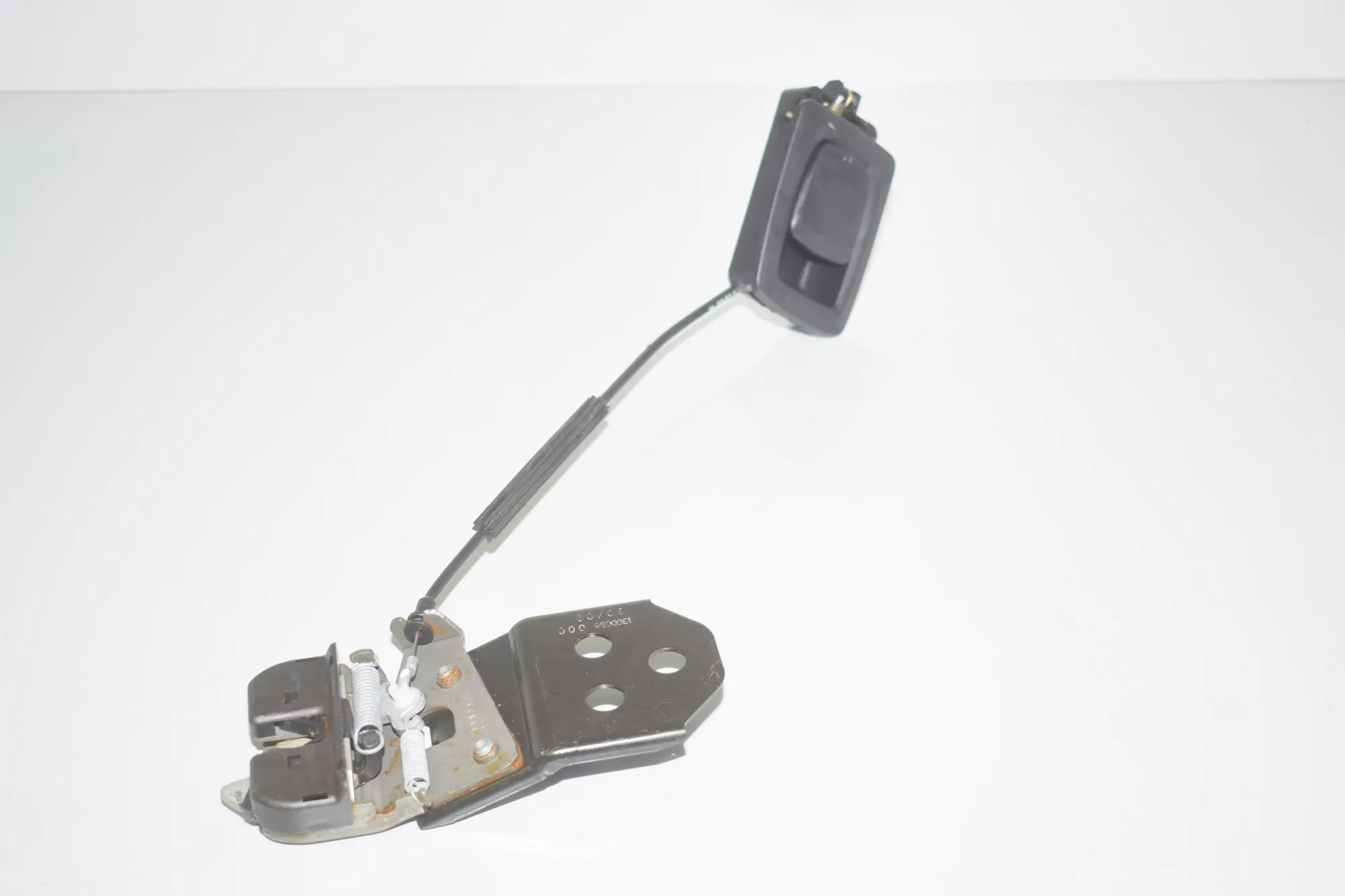 Rear Seat Backrest Lock – OEM 9164445 · BMW 5 Gran Turismo (F07) 530 d 2009 – 2