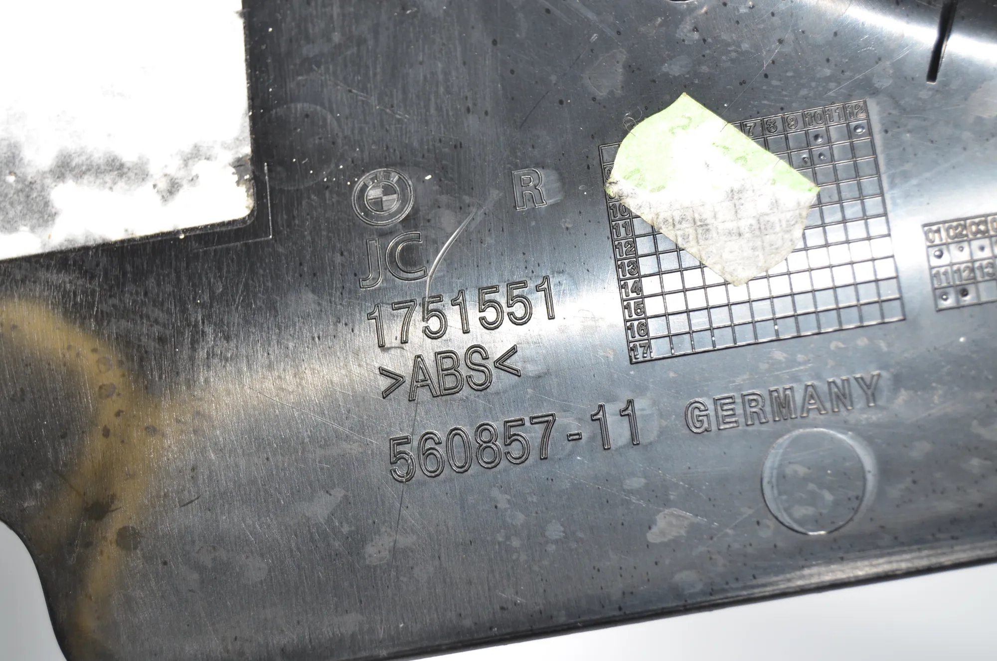 Right Side B Pillar Trim – OEM 1751551 · BMW 5 Gran Turismo (F07) 530 d 2009 – 5