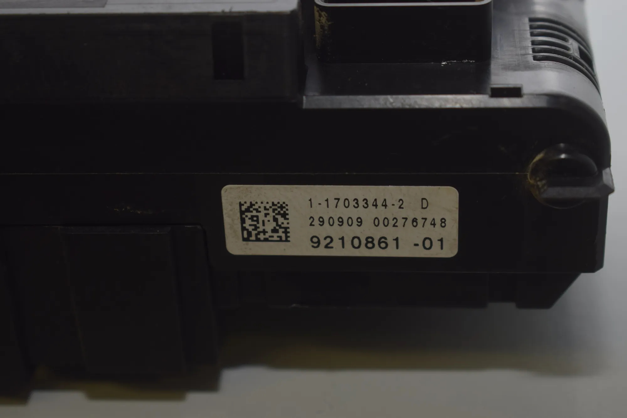 Fuse Box – OEM 9210861 · BMW 5 Gran Turismo (F07) 530 d 2009 – 3
