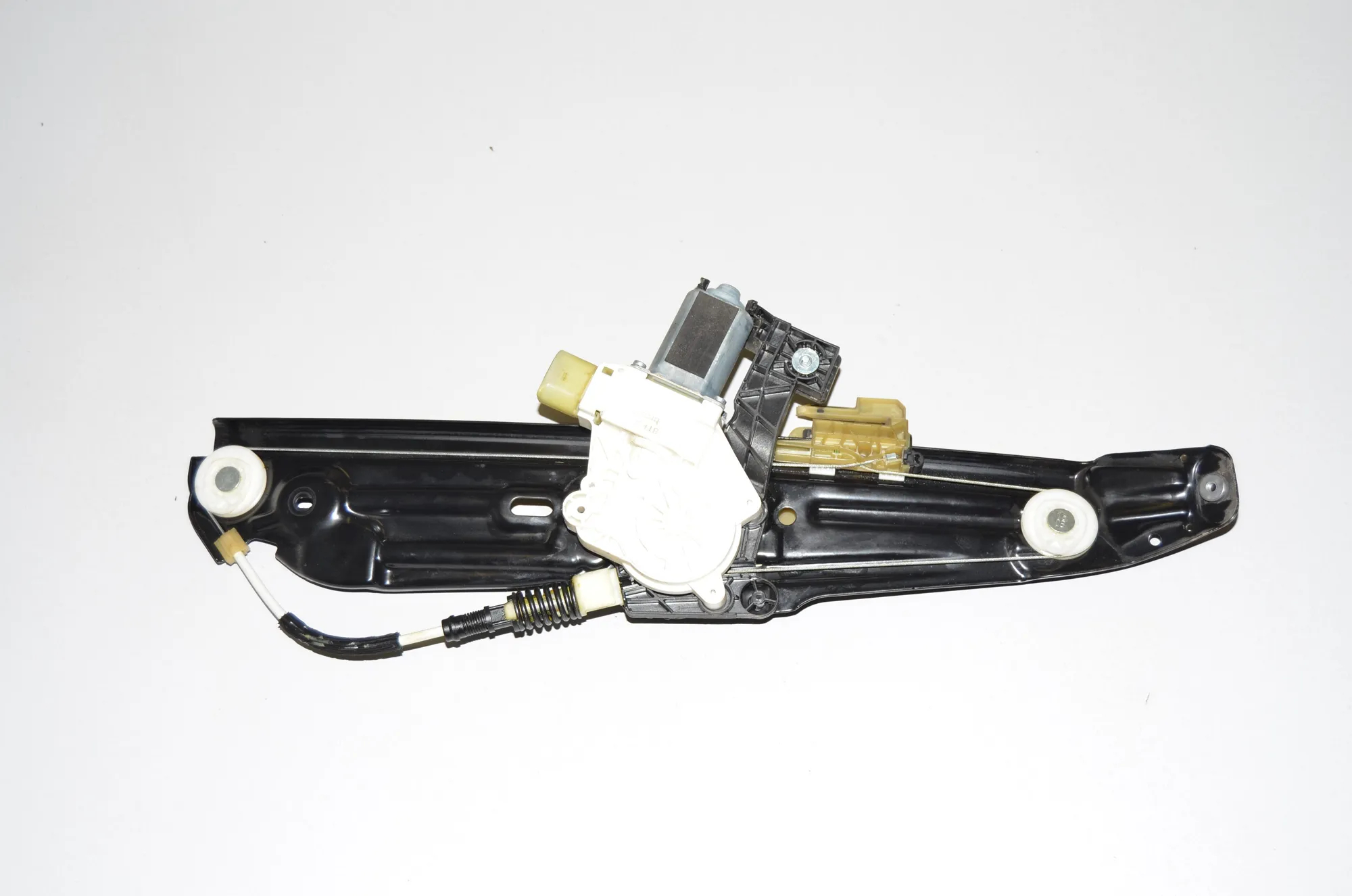 Rear Left Door Window Regulator – OEM 7271563 · BMW 5 (F10) 530 d 2010 – 3