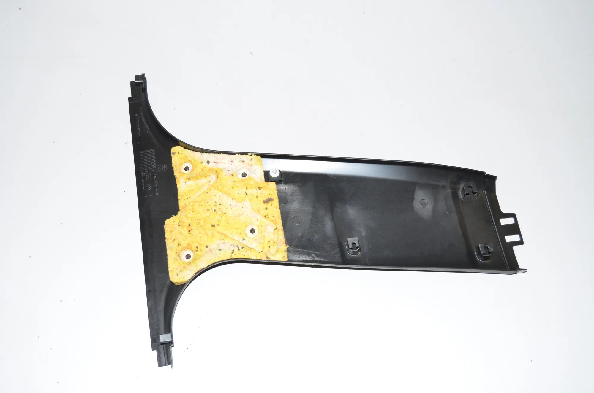Left Side B Pillar Trim – OEM 9116351 · BMW 5 (F10) 530 d 2010 – 3