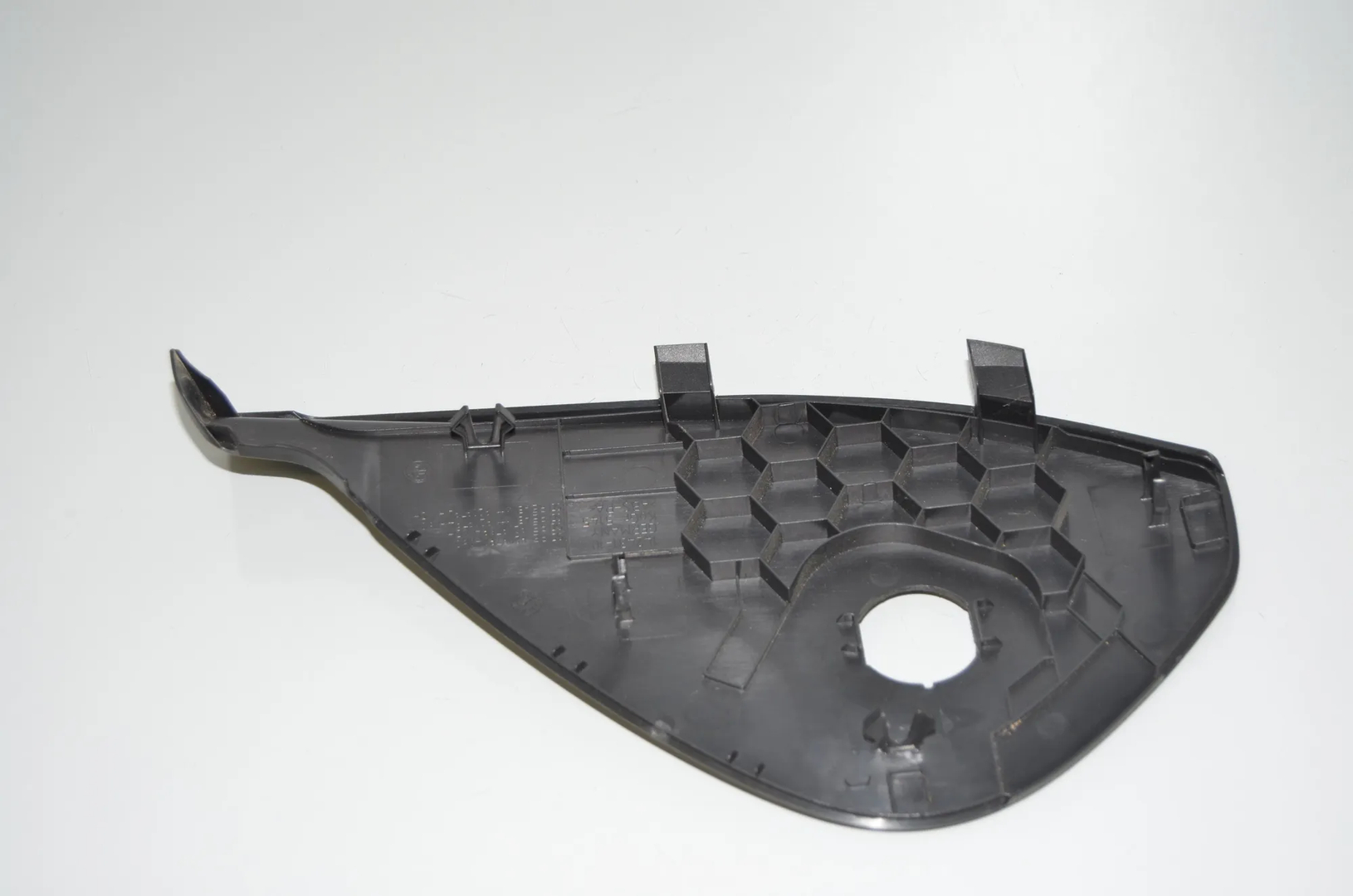 Dashboard Side Trim – OEM 9209789 · BMW 5 (F10) 530 d 2010 – 4