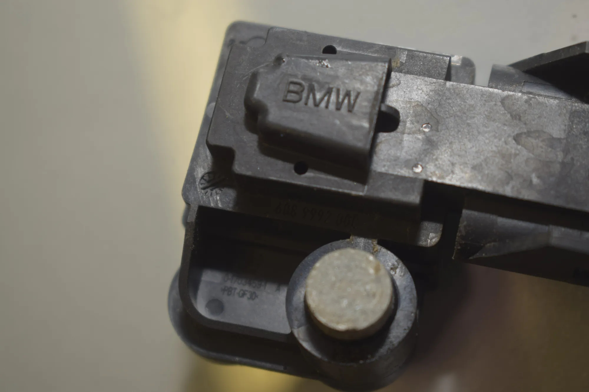 Right Side Impact Sensor – OEM 65779159311 · BMW 5 Touring (F11) 530 d xDrive 2011 – 5