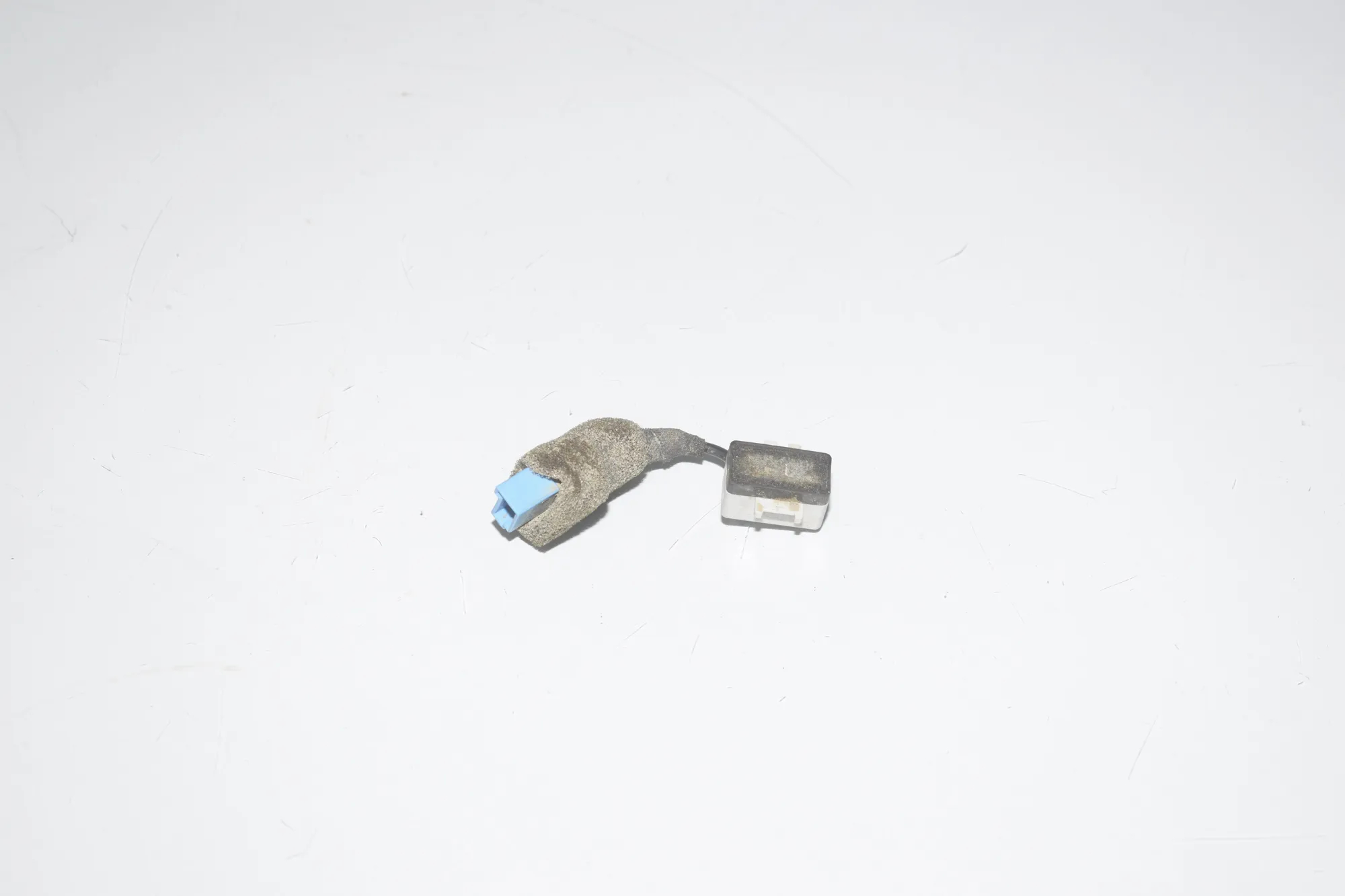 Microphone – OEM 9181410 · BMW 5 Touring (F11) 530 d xDrive 2011 – 3