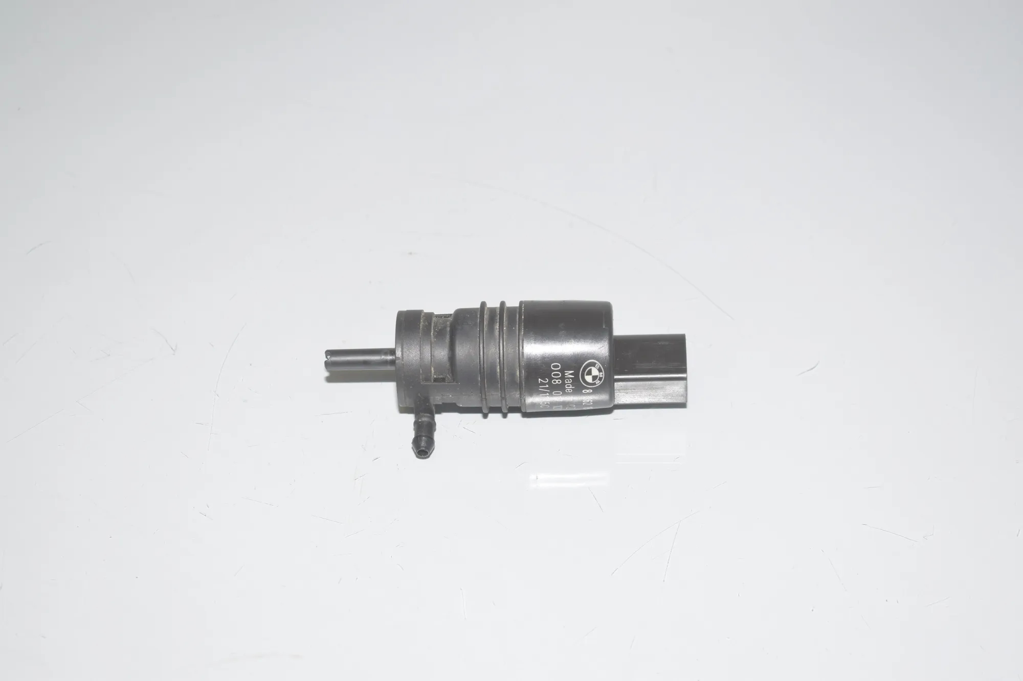 Washer Tank Motor – OEM 8362154 · BMW 5 Touring (F11) 530 d xDrive 2011 – 2