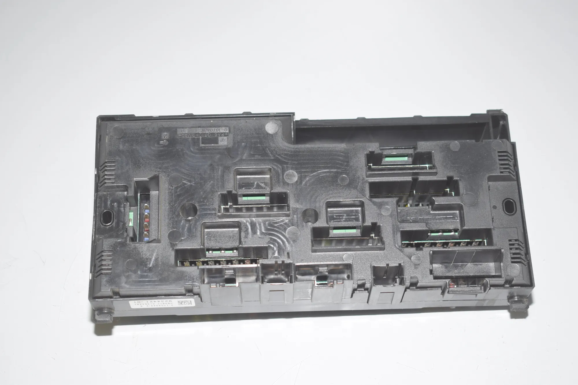 Fuse Box – OEM 9234421 · BMW 5 Touring (F11) 530 d xDrive 2011 – 3