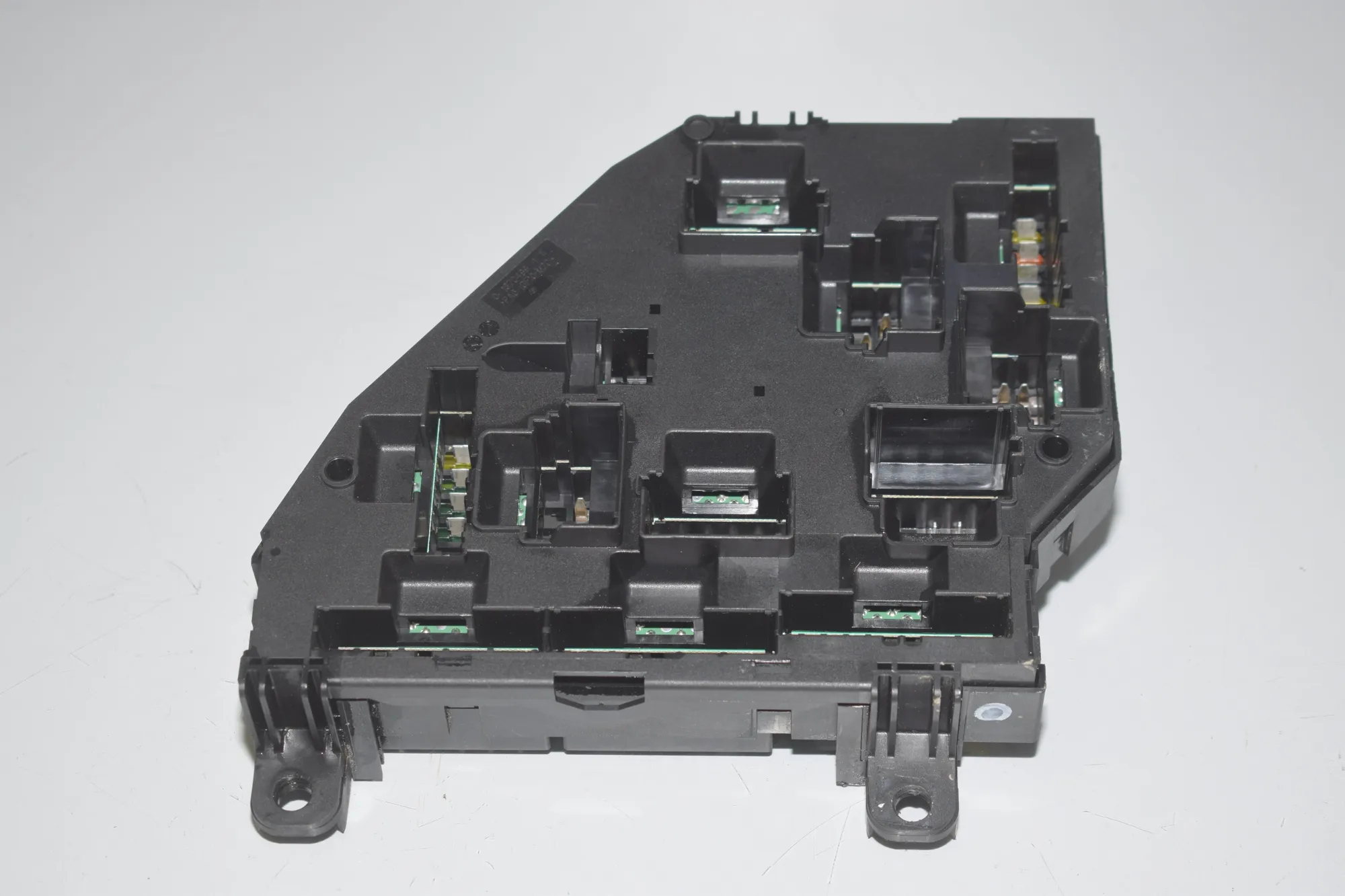 Fuse Box – OEM 9210858 · BMW 5 Touring (F11) 530 d xDrive 2011 – 3