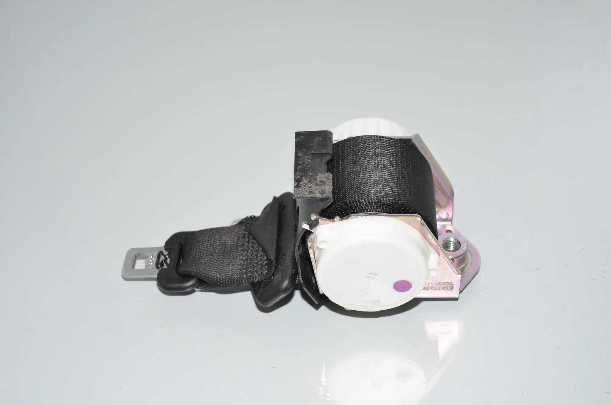 Rear Middle Seatbelt – OEM 7247667 · BMW 5 (F10) 530 d 2010 – 3
