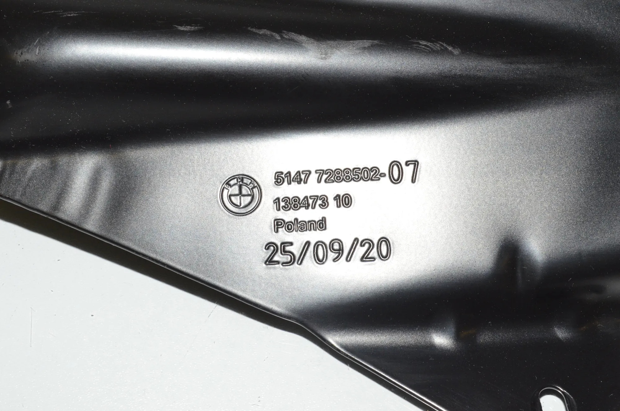 Other Body Parts – OEM 7288502 · BMW i3 (I01) s Electric 2020 – 4
