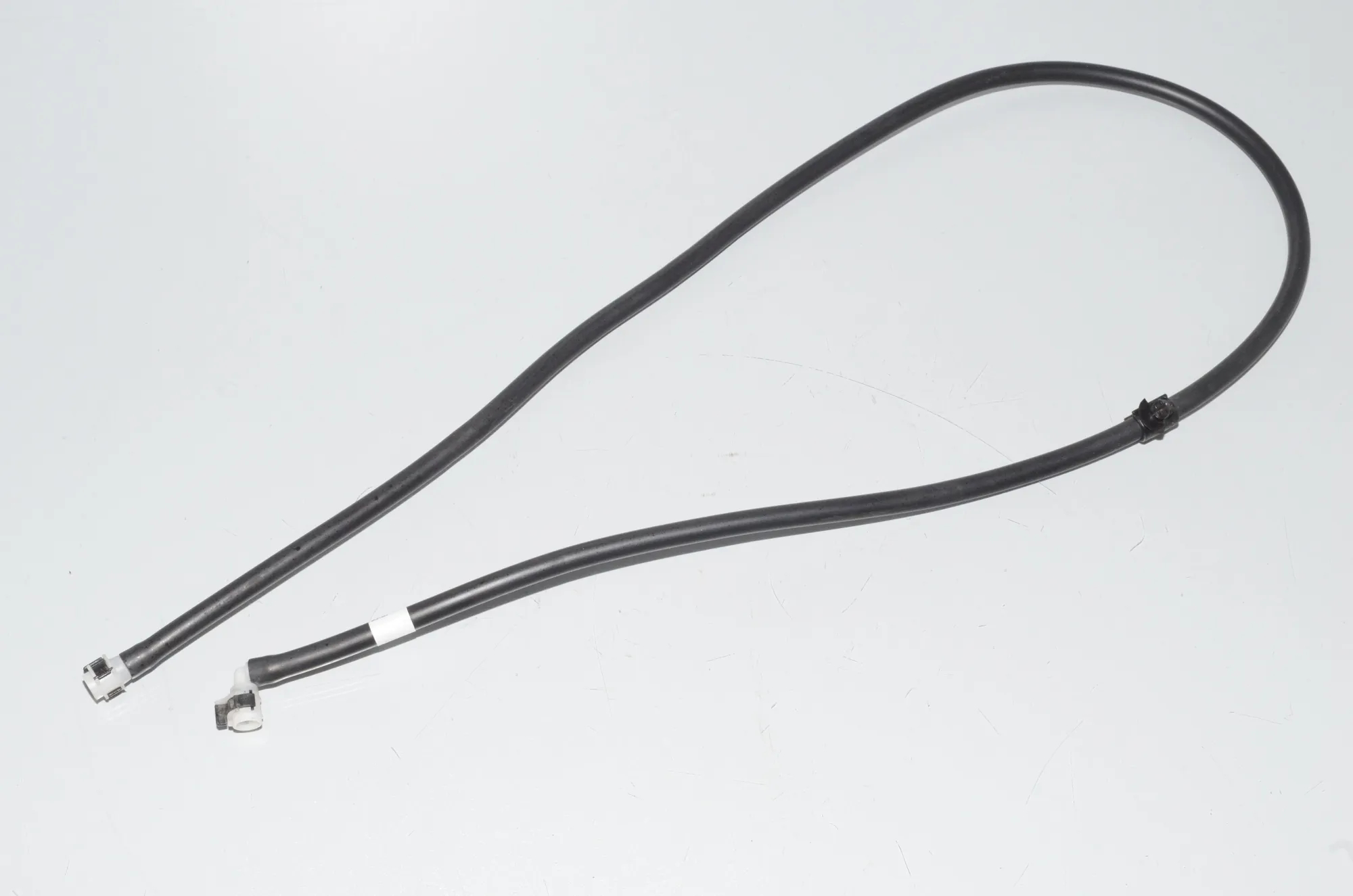 Headlight Washer Nozzle Pipe – OEM 7361536 · BMW i3 (I01) s Electric 2020