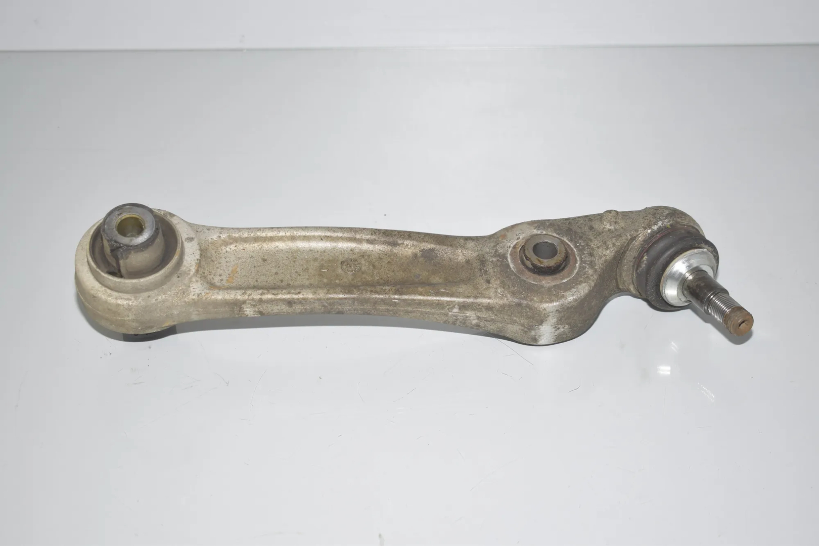 Front Left Lower Control Arm – OEM 6794203 · BMW 5 (F10) 530 d 2010 – 3