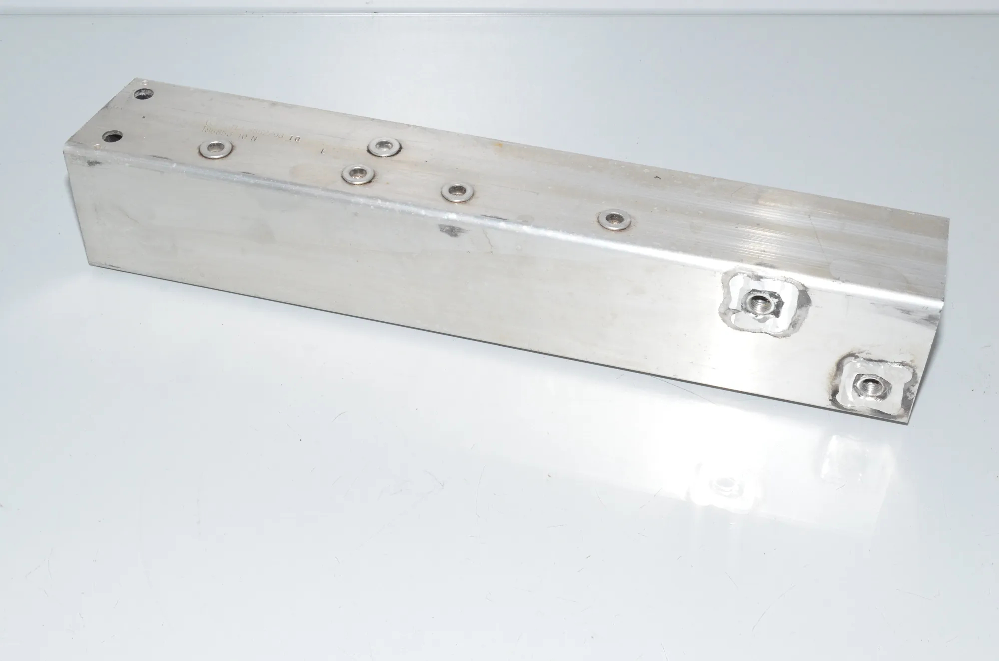 Rear Left Bumper Bracket – OEM 7375467 · BMW i3 (I01) s Electric 2020 – 2