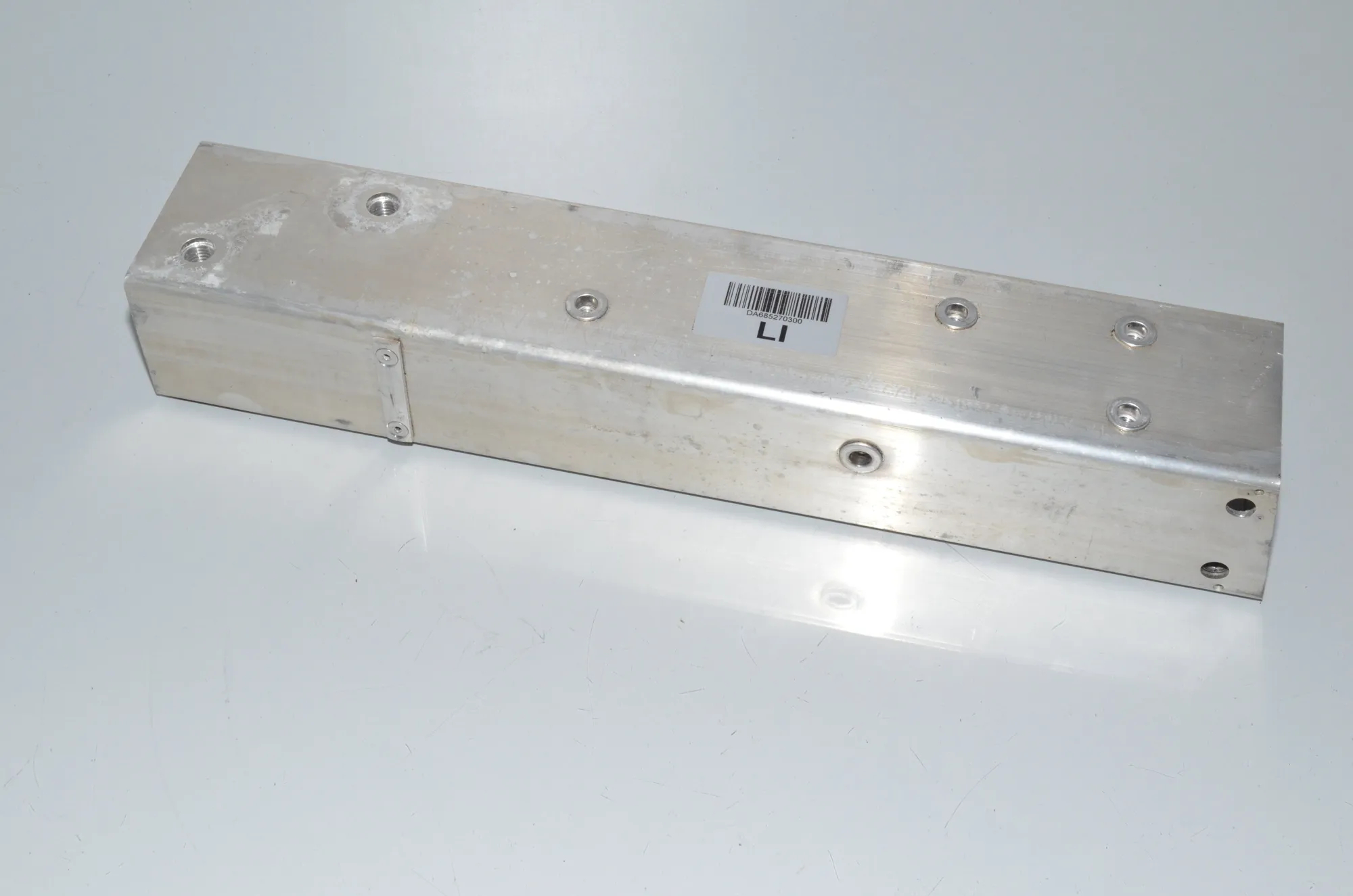Rear Left Bumper Bracket – OEM 7375467 · BMW i3 (I01) s Electric 2020 – 3