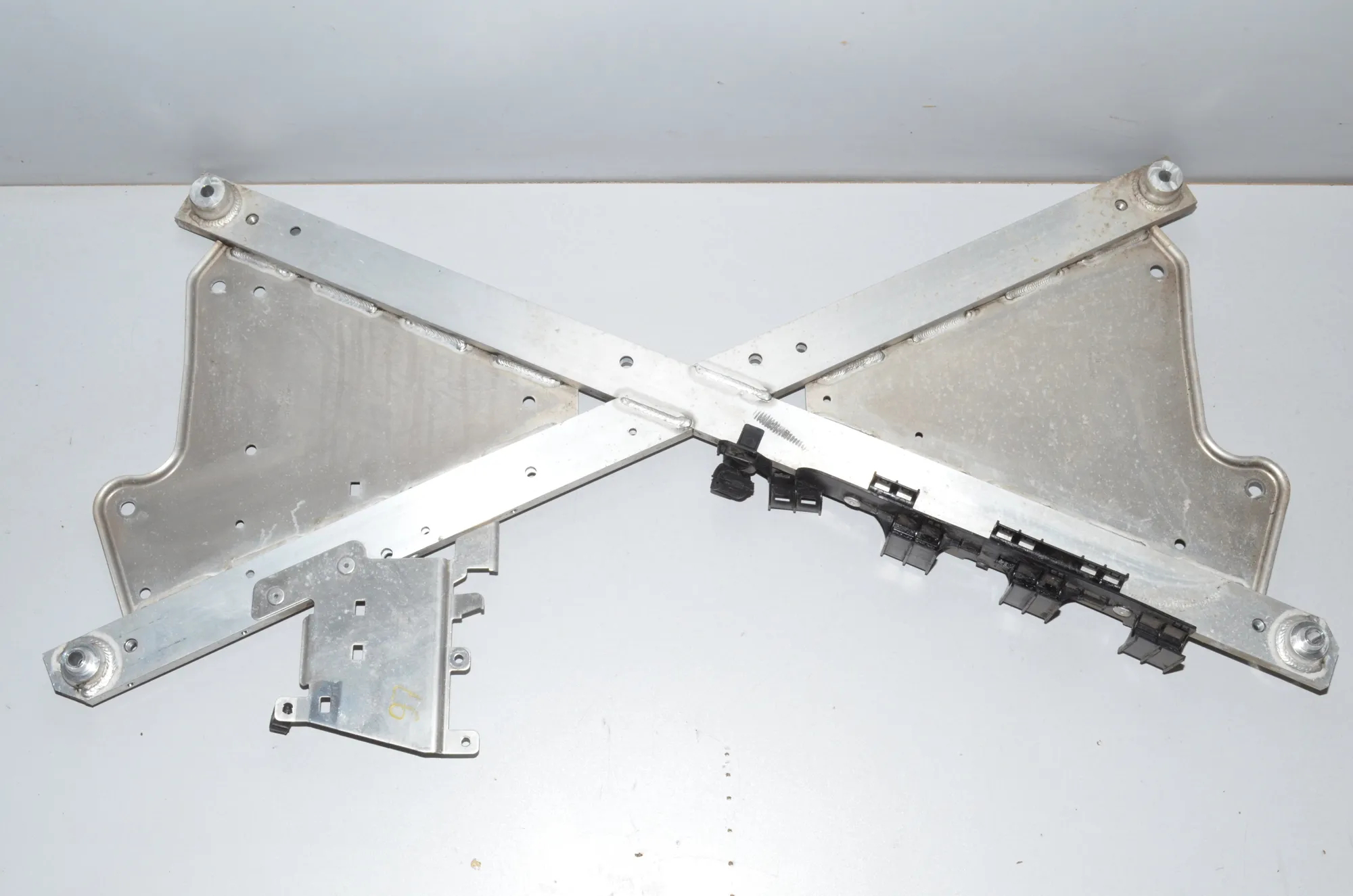 Other Underbody Cover – OEM 6818825 · BMW i3 (I01) s Electric 2020 – 3