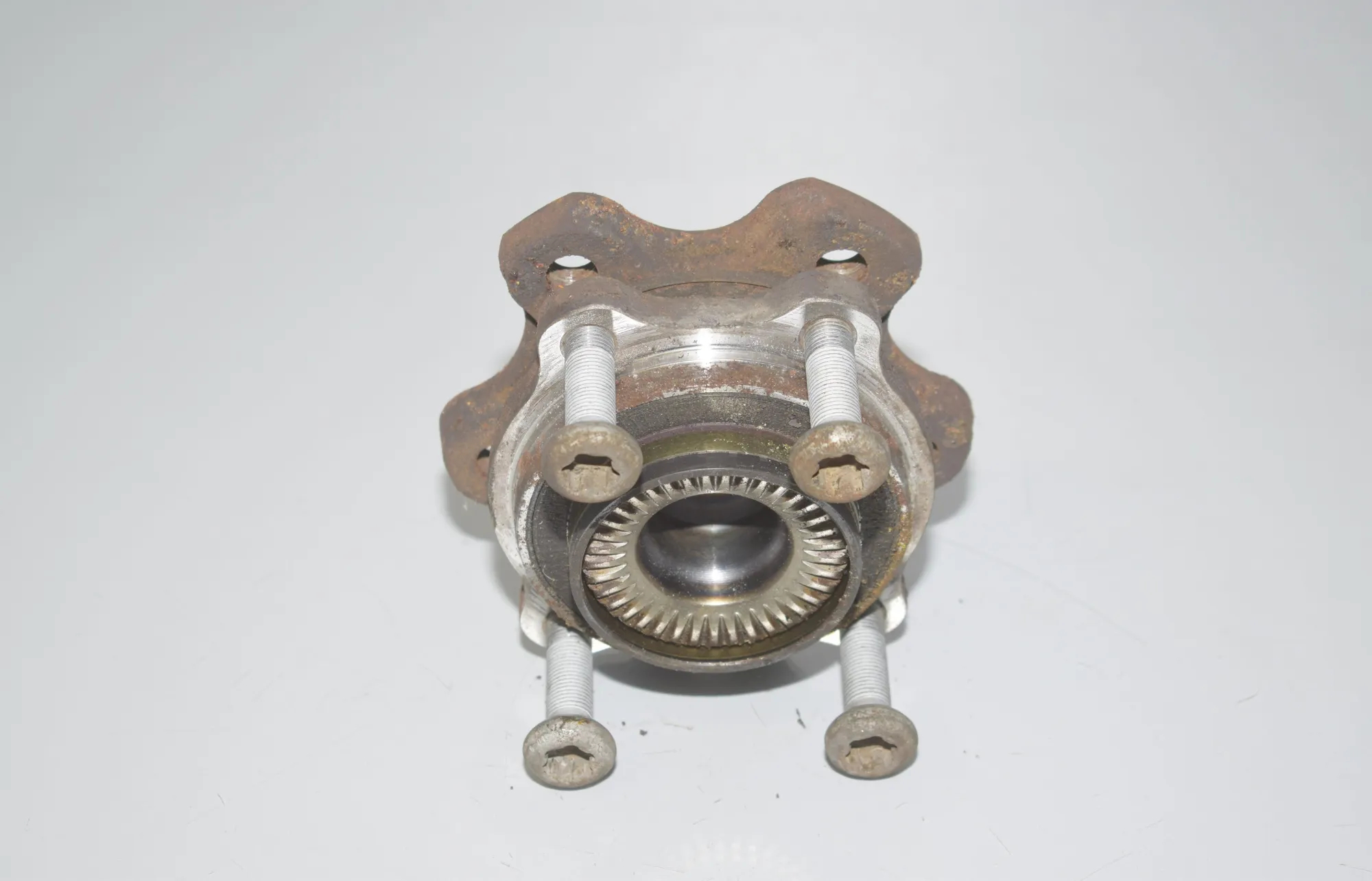 Rear Right Wheel Bearing – OEM 33406899174 · BMW 7 (G11, G12) 740 d, Ld xDrive 2016 – 3