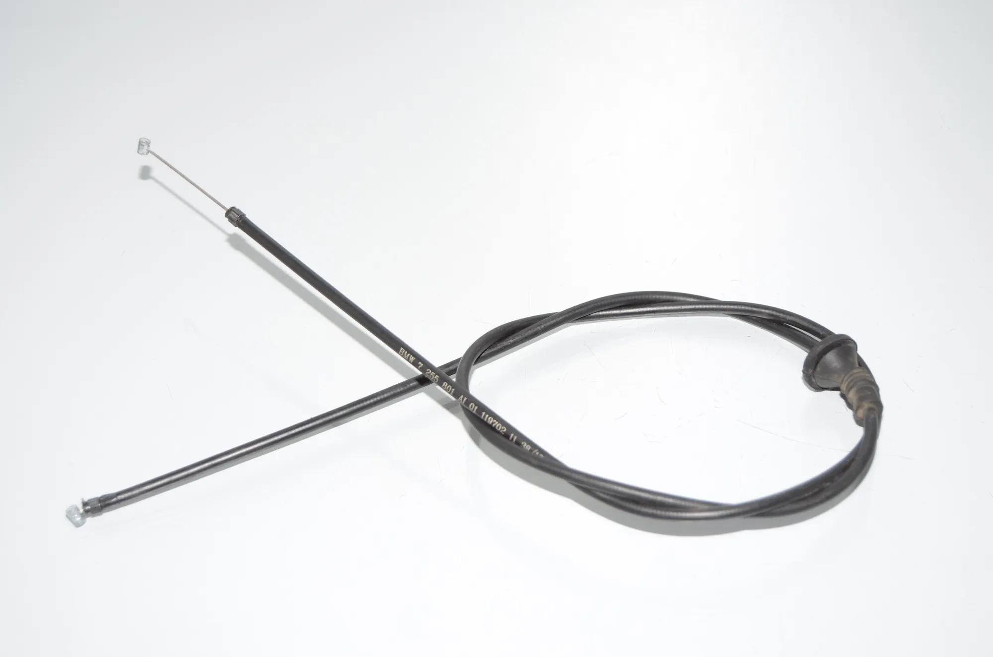 Bonnet Lock Cable – OEM 7255801 · BMW 5 (F10) 530 d 2010 – 2