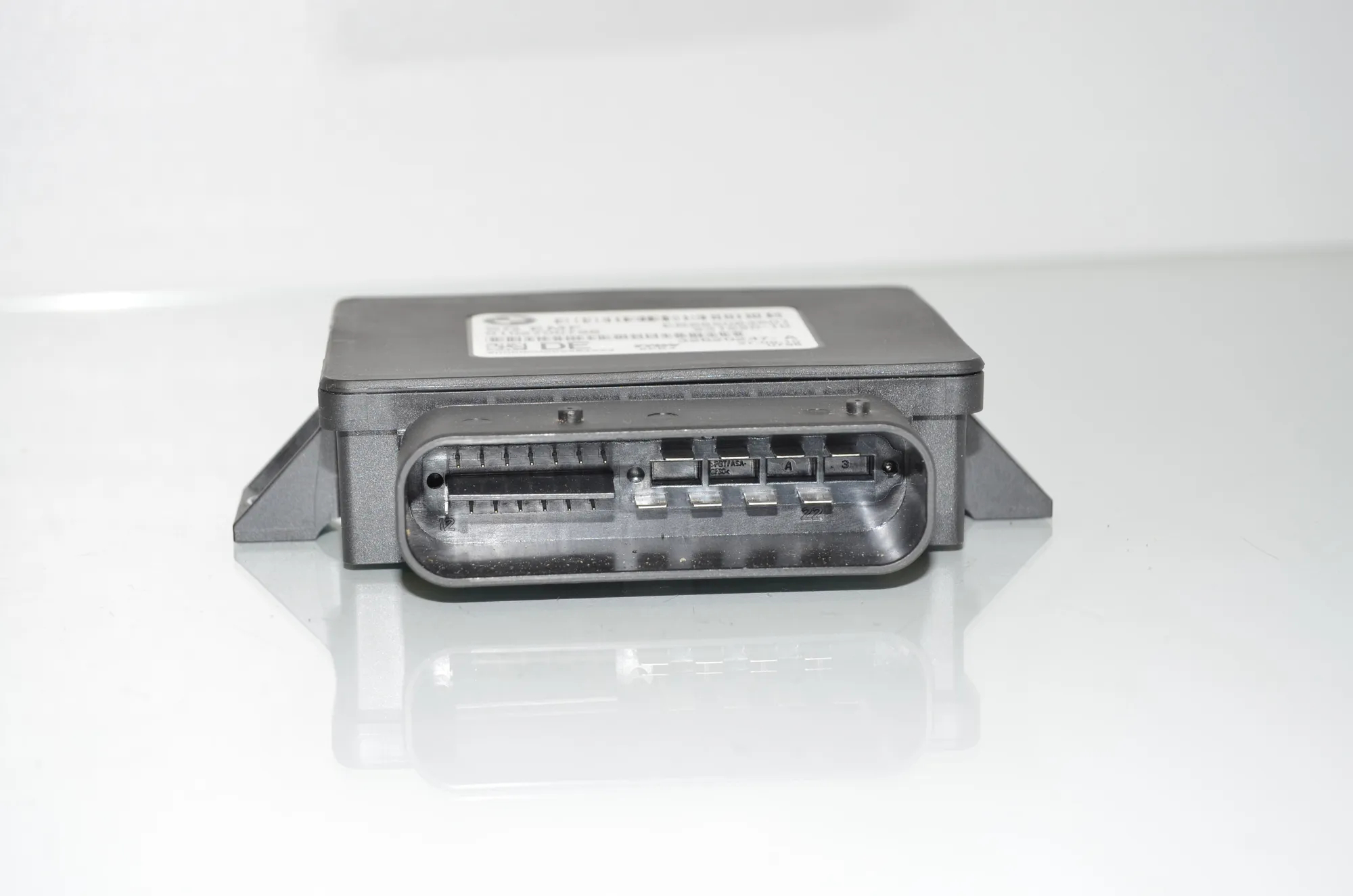 Handbrake Control Unit – OEM 6850846 · BMW 5 (F10) 530 d 2010 – 5