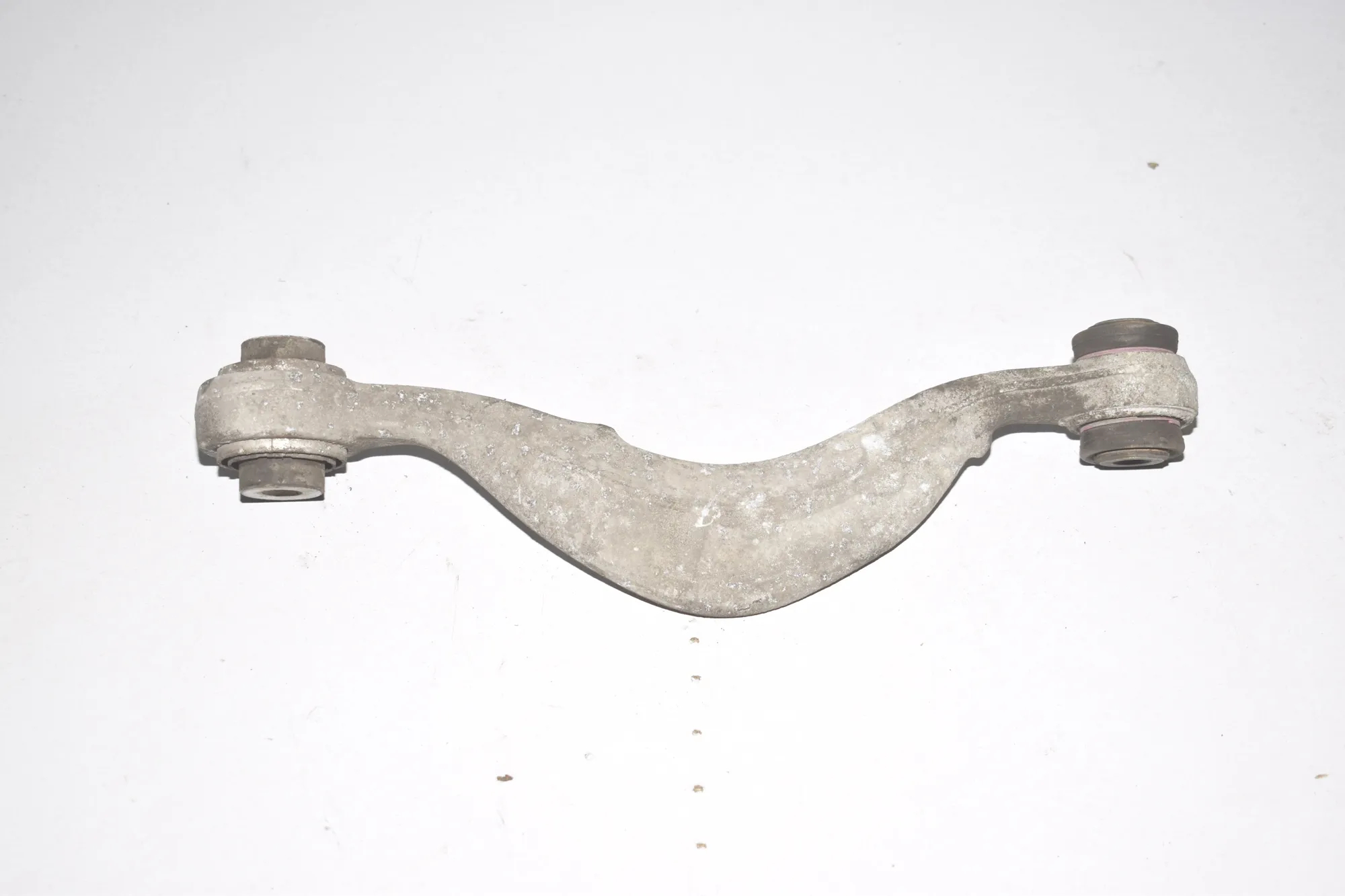 Rear Right Control Arm – OEM 33326861116 · BMW 7 (G11, G12) 740 d, Ld xDrive 2016 – 3