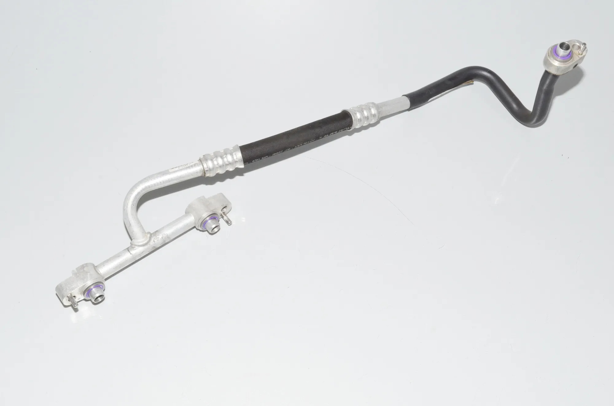 A/C Air Con Hose Pipe – OEM 9291154 · BMW i3 (I01) s Electric 2020