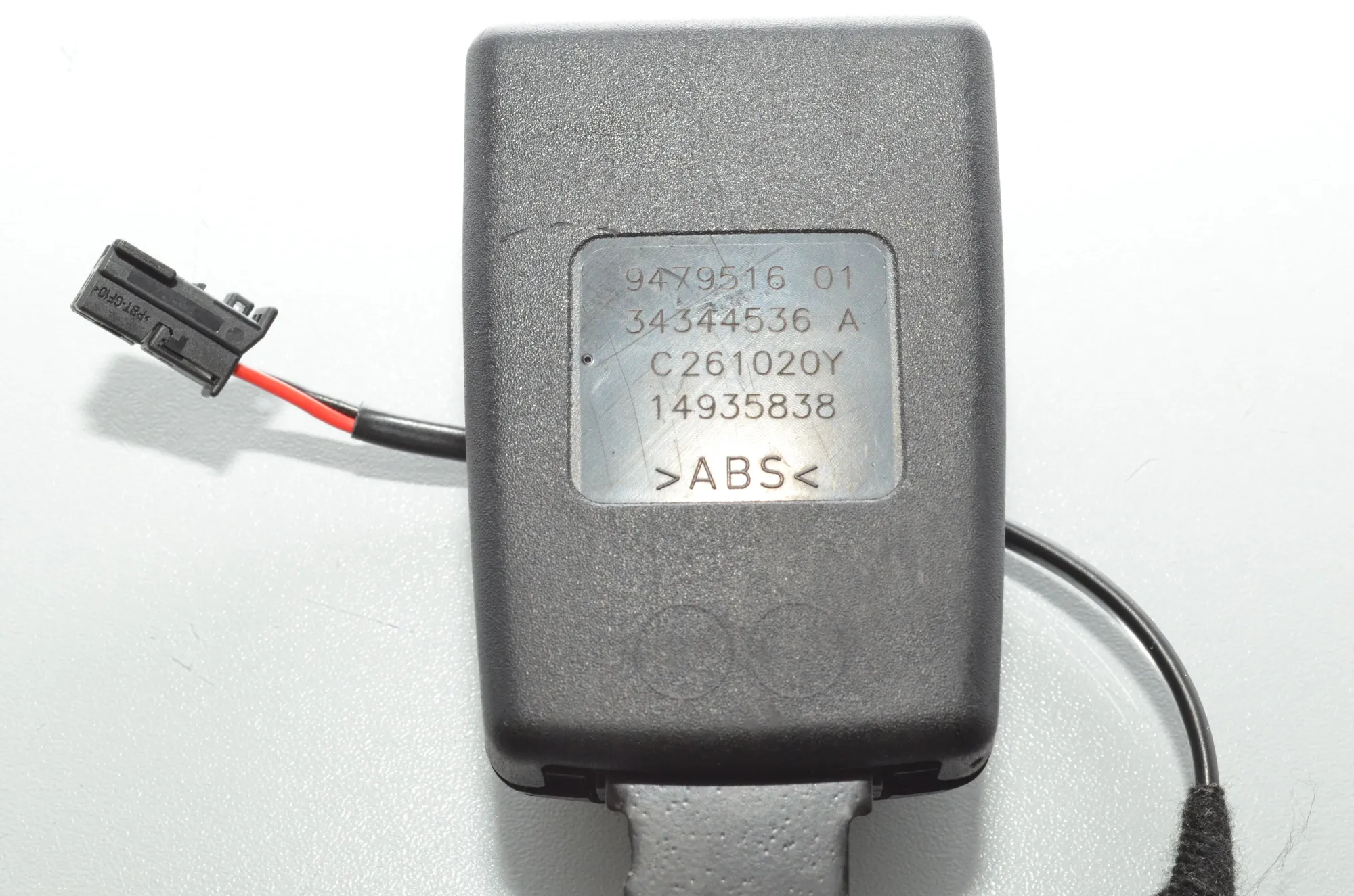 Rear Right Seat Buckle – OEM 72119479516 · BMW i3 (I01) s Electric 2020 – 4
