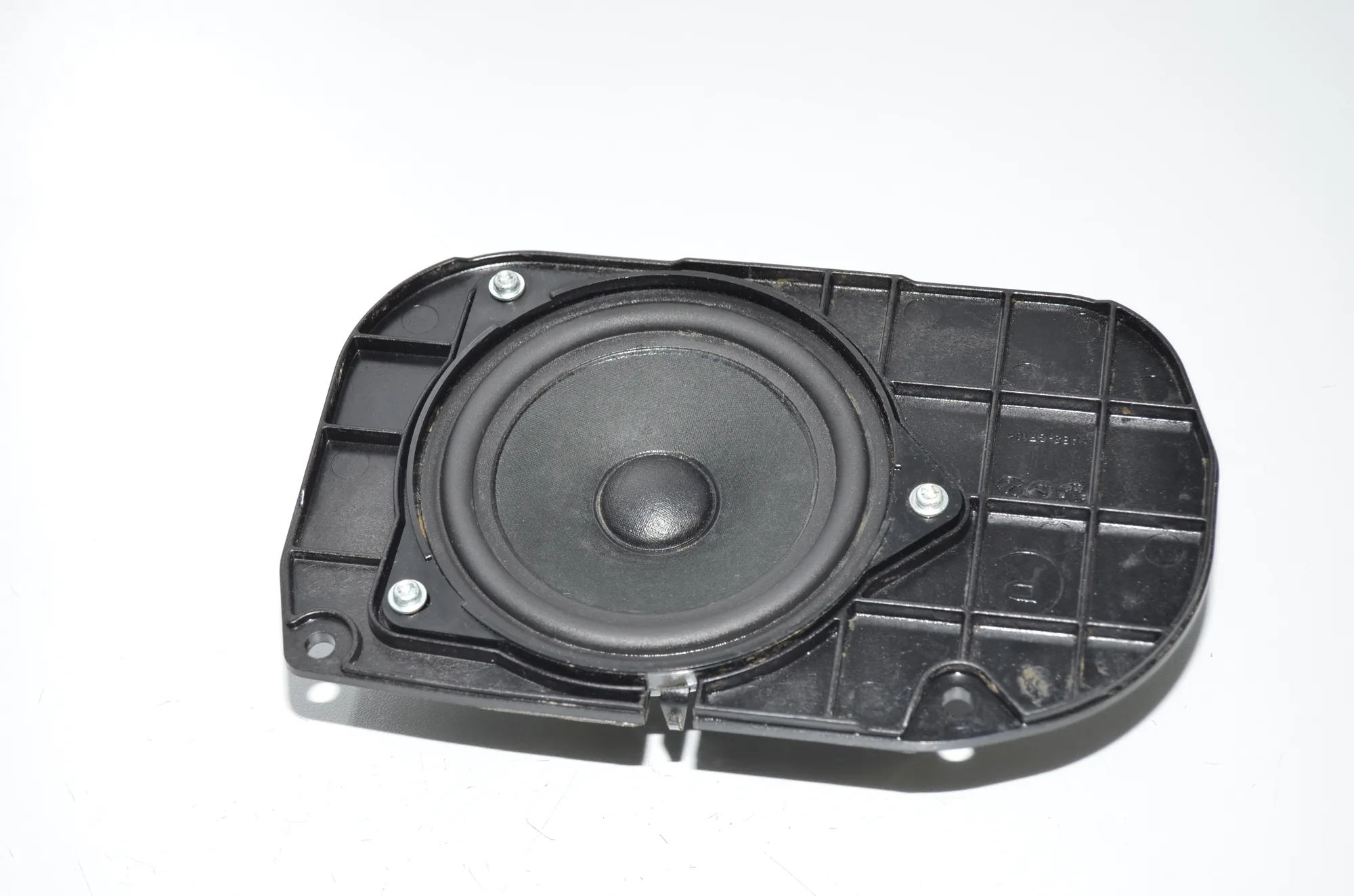 Dashboard Speaker – OEM 65139239184 · BMW 5 Touring (F11) BMW 5 Touring (F11) 518 d 2014 – 2
