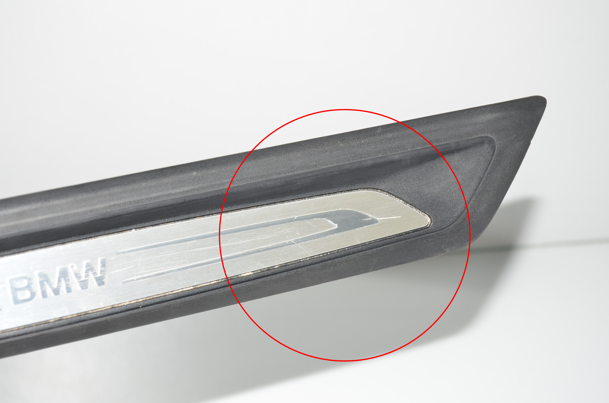 Front Right Interior Step Trim – OEM 7410460 · BMW 4 Gran Coupe (F36) BMW 4 Gran Coupe (F36) 420 d 2018 – 5