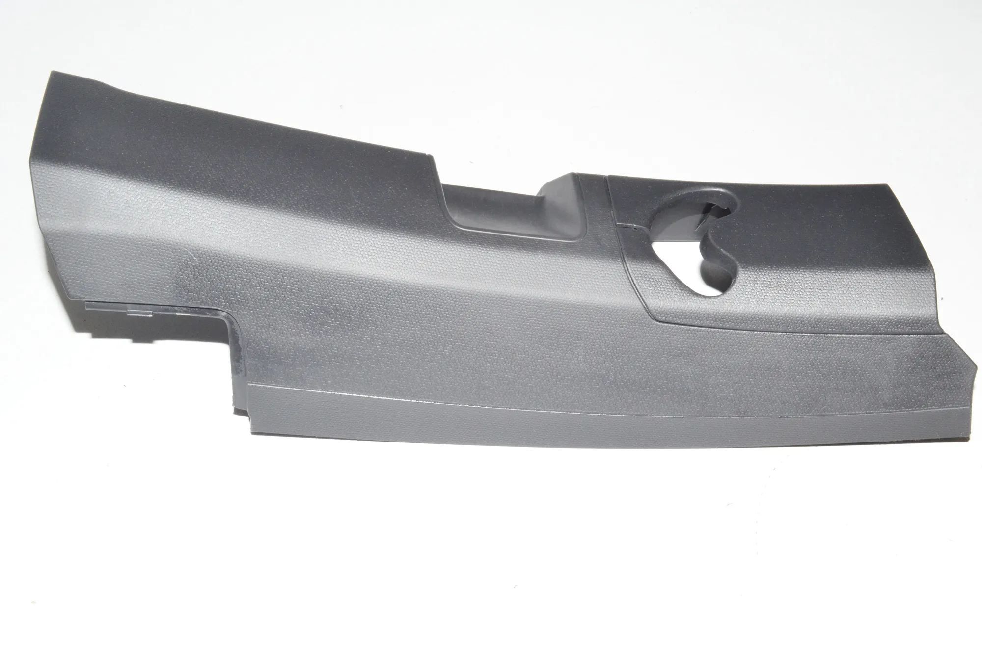 Right Side B Pillar Trim – OEM 51426998656 · BMW i3 (I01) s Electric 2020 – 2