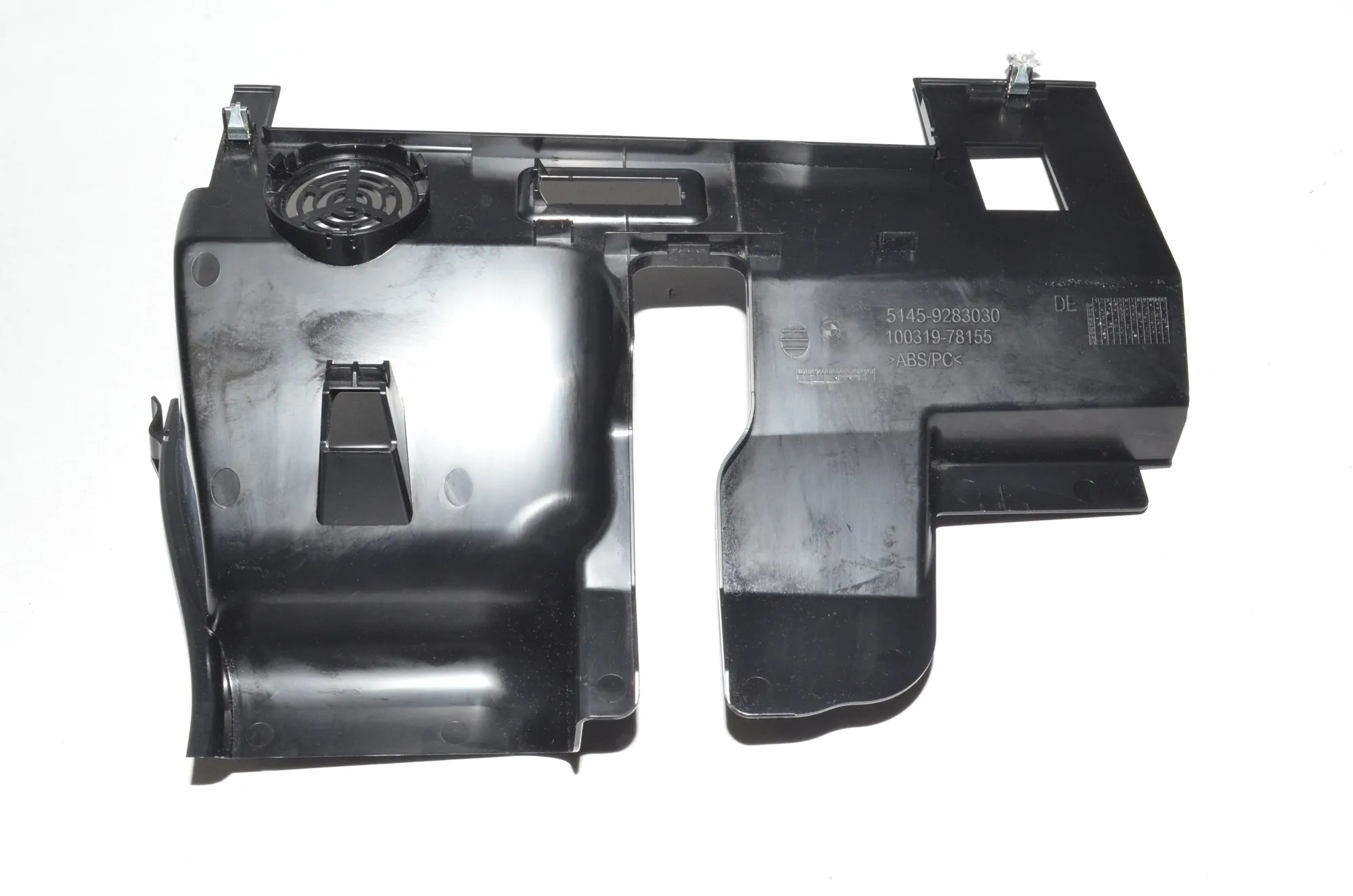 Dashboard Lower Trim – OEM 9283030 · BMW i3 (I01) s Electric 2020 – 2