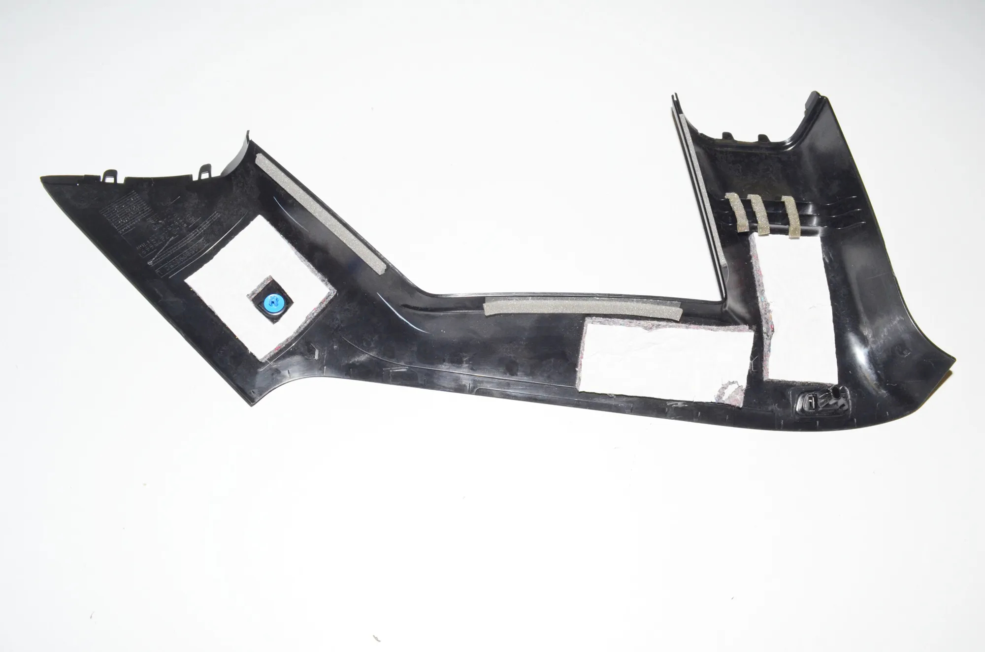 Rear Left Pillar Trim – OEM 7275669 · BMW i3 (I01) s Electric 2020 – 3