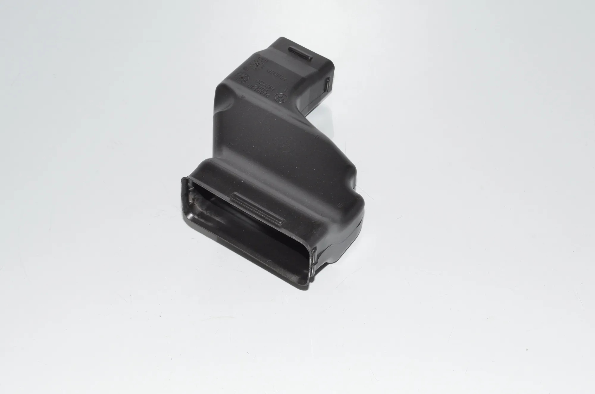 Interior Air Duct Channel – OEM 9309550 · BMW i3 (I01) s Electric 2020 – 3