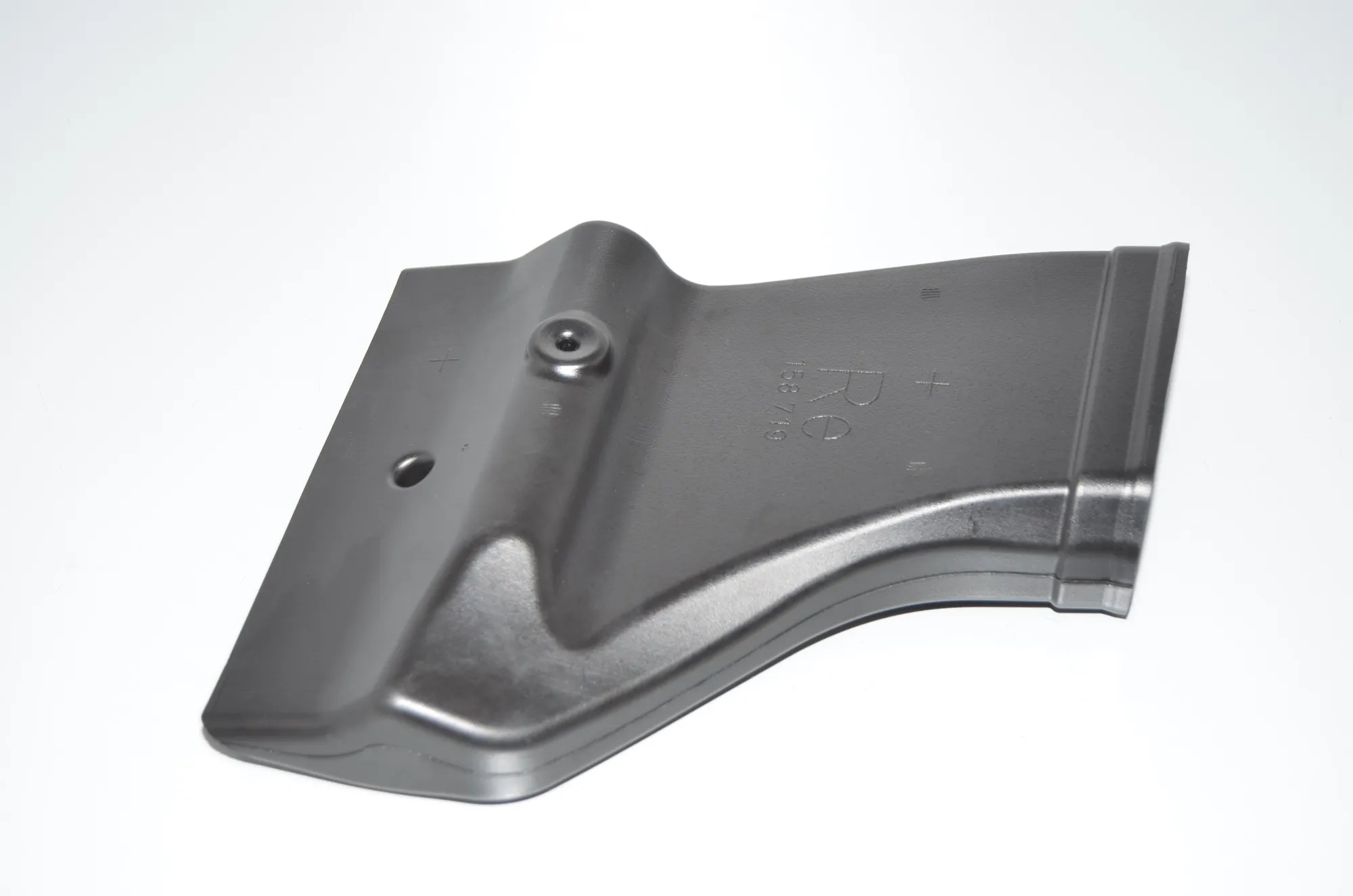 Interior Air Duct Channel – OEM 9148094 · BMW 5 (F10) 530 d 2011 – 3