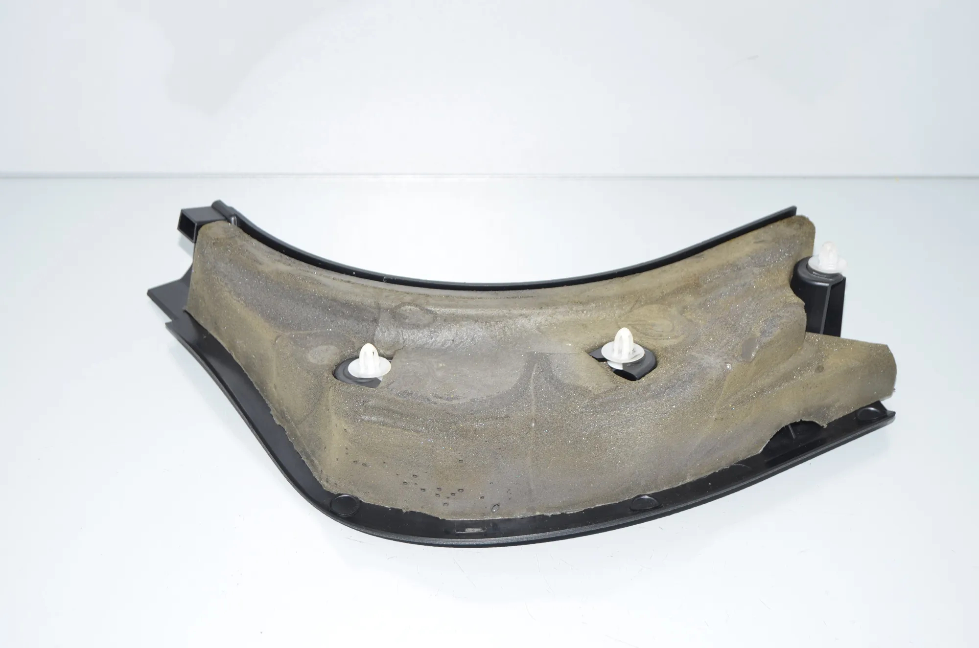 Front Right Interior Step Trim – OEM 9162736 · BMW 5 (F10) 530 d 2011 – 3