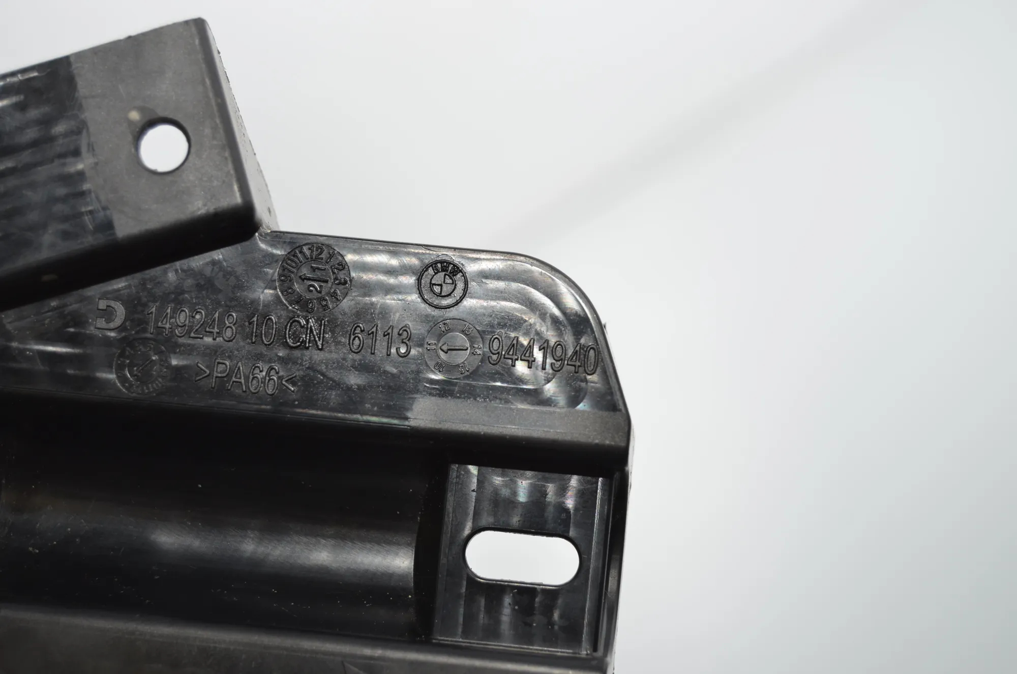 Bracket – OEM 9441940 · BMW iX3 (G08) (2020 - -) Electric (286 HP) 2022 – 5