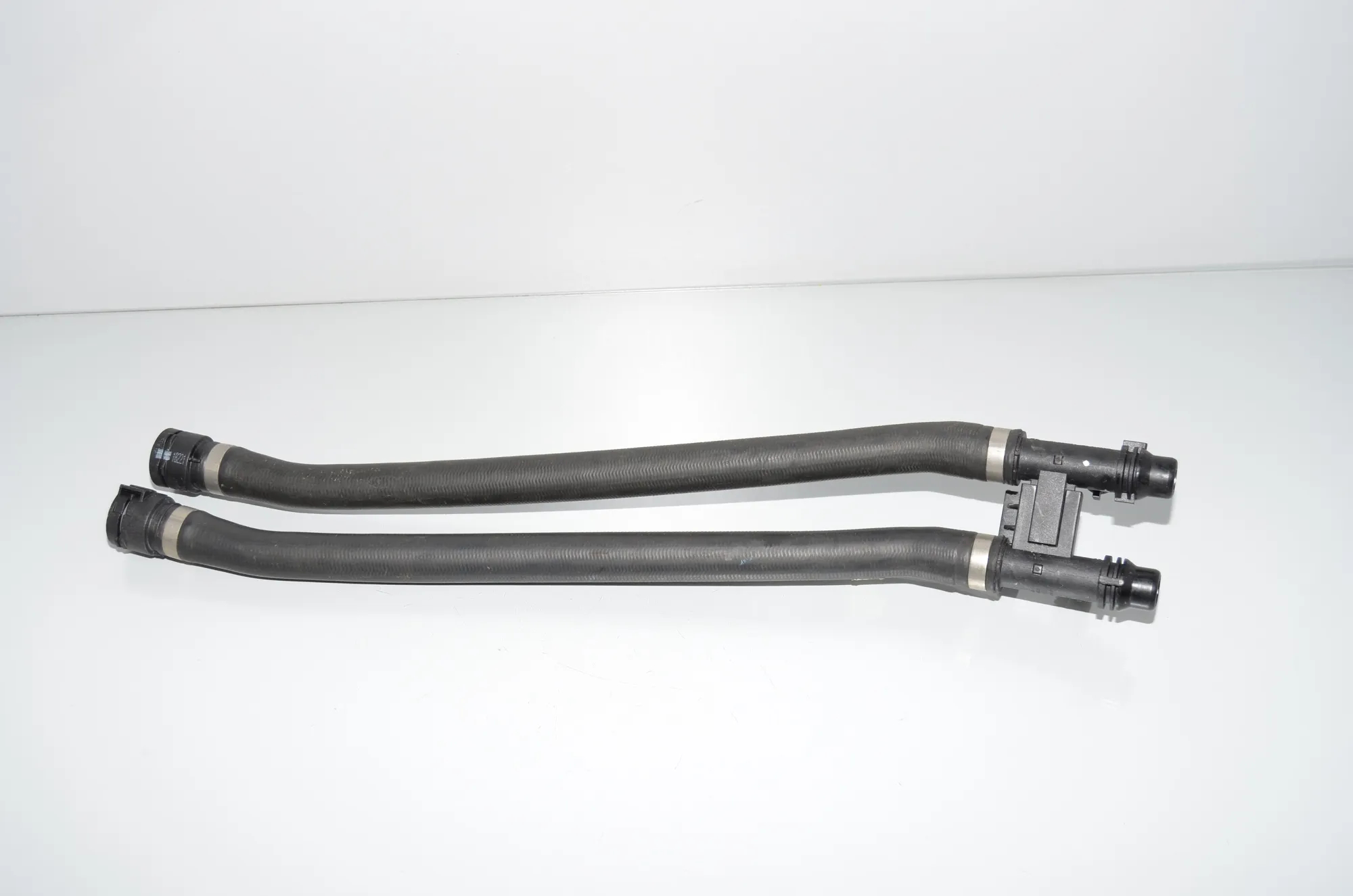 Coolant Hose Pipe – OEM 8743374 · BMW iX3 (G08) (2020 - -) Electric (286 HP) 2022 – 2