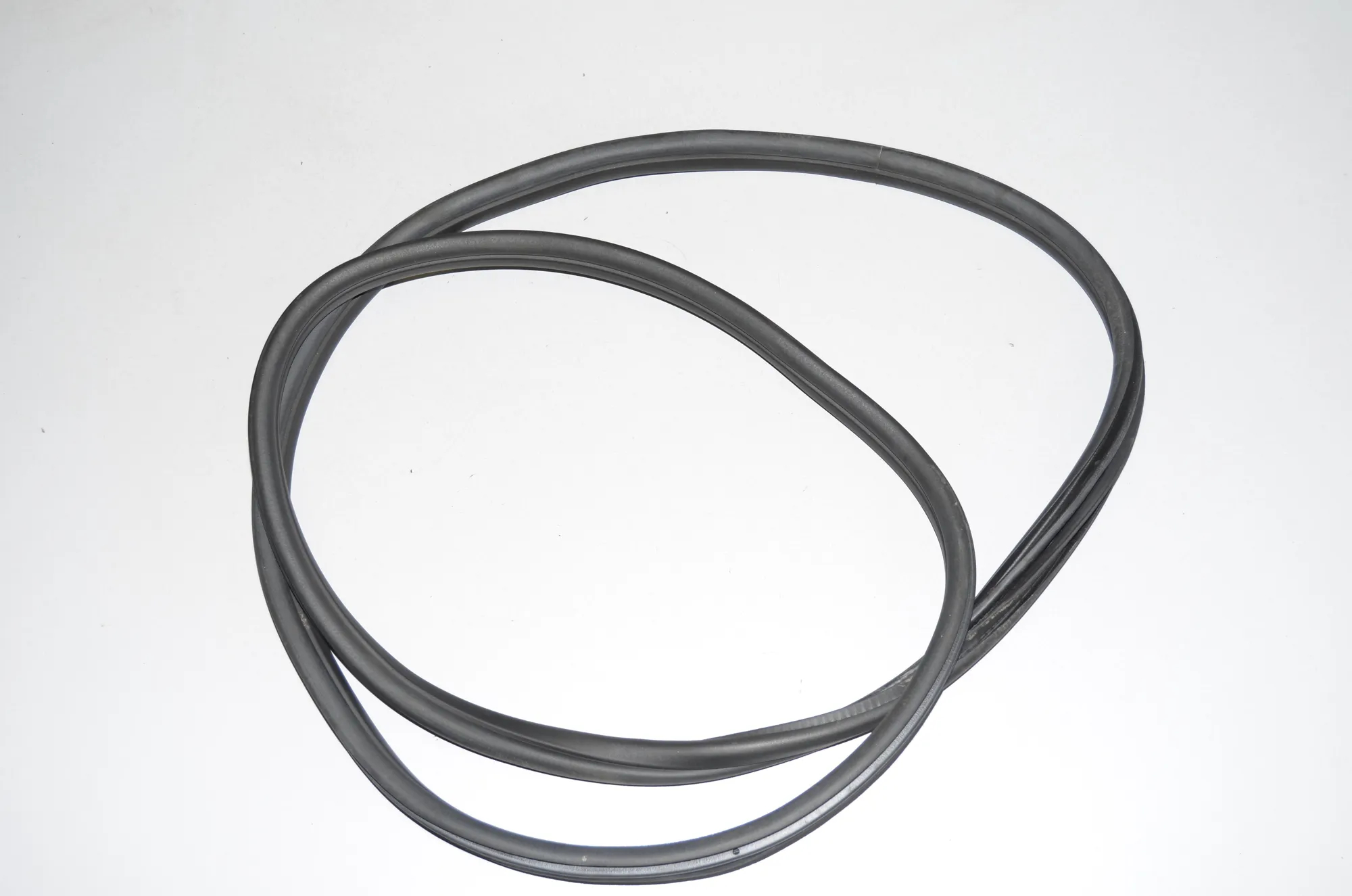 Rear Right Door Seal Rubber – OEM 7393449 · BMW iX3 (G08) (2020 - -) Electric (286 HP) 2022 – 3