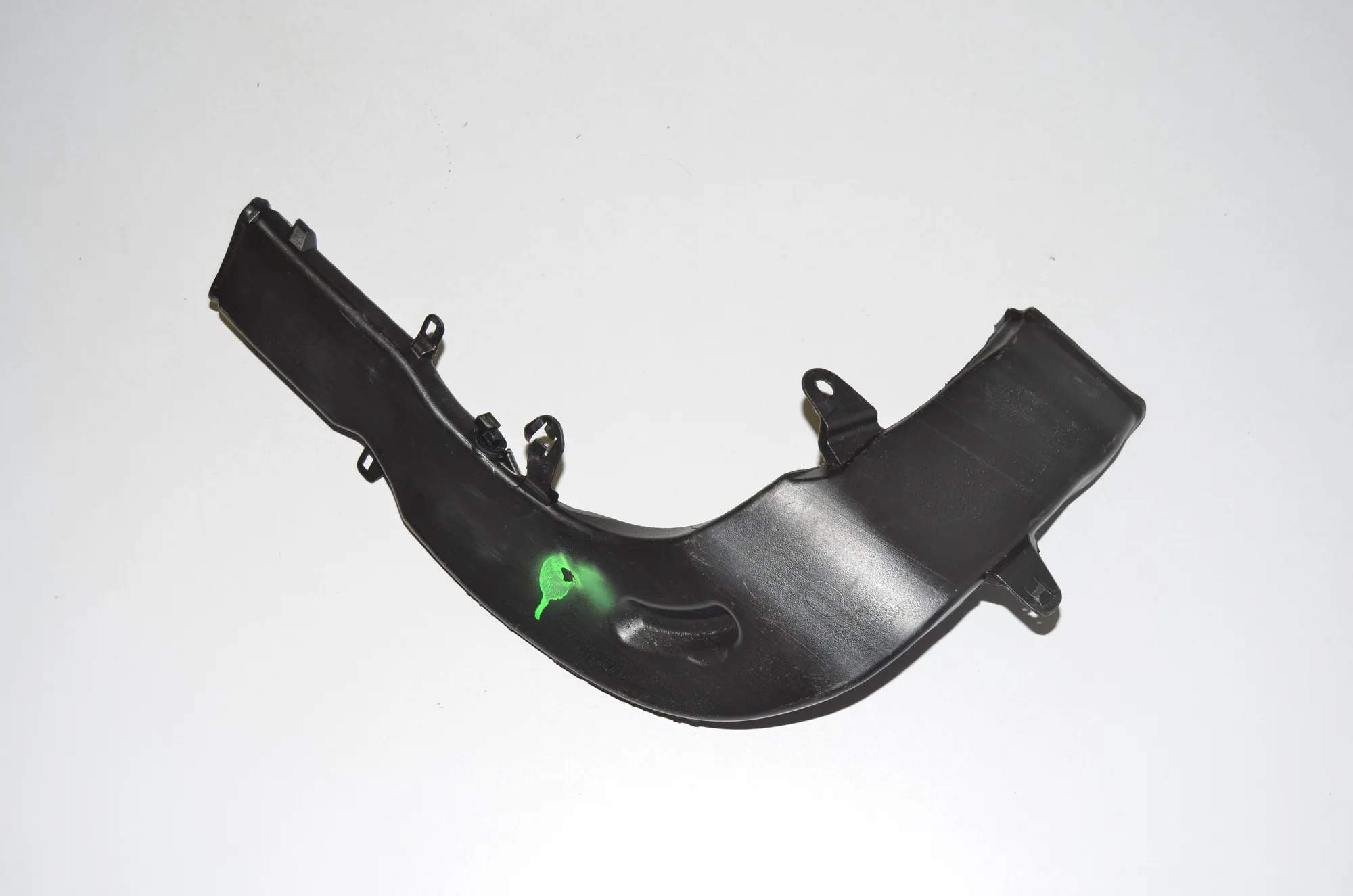 Interior Air Duct Channel – OEM 6997061 · BMW iX3 (G08) (2020 - -) Electric (286 HP) 2022