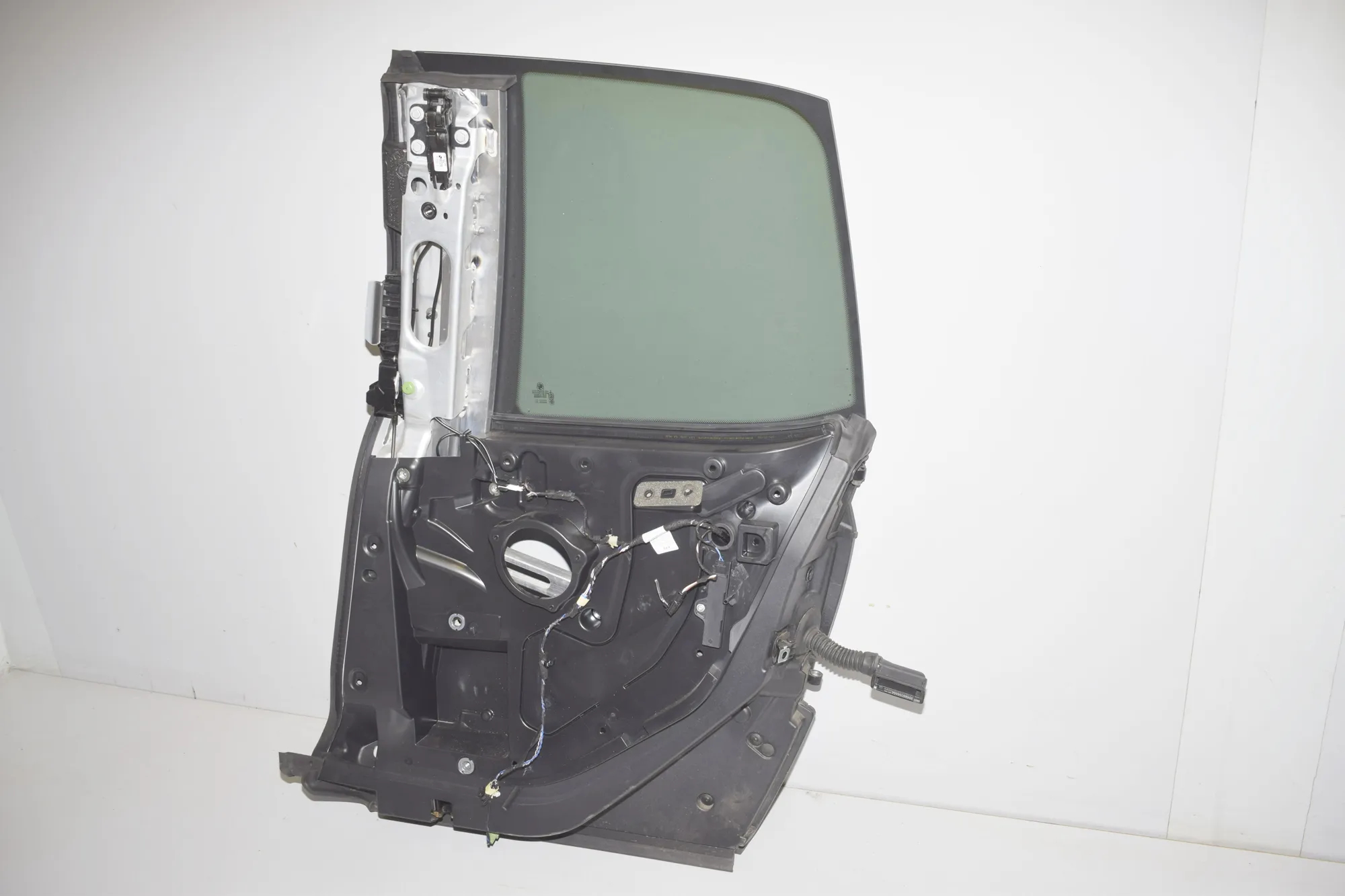 Rear Right Door – OEM 7369332 · BMW i3 (I01) s Electric 2020 – 3