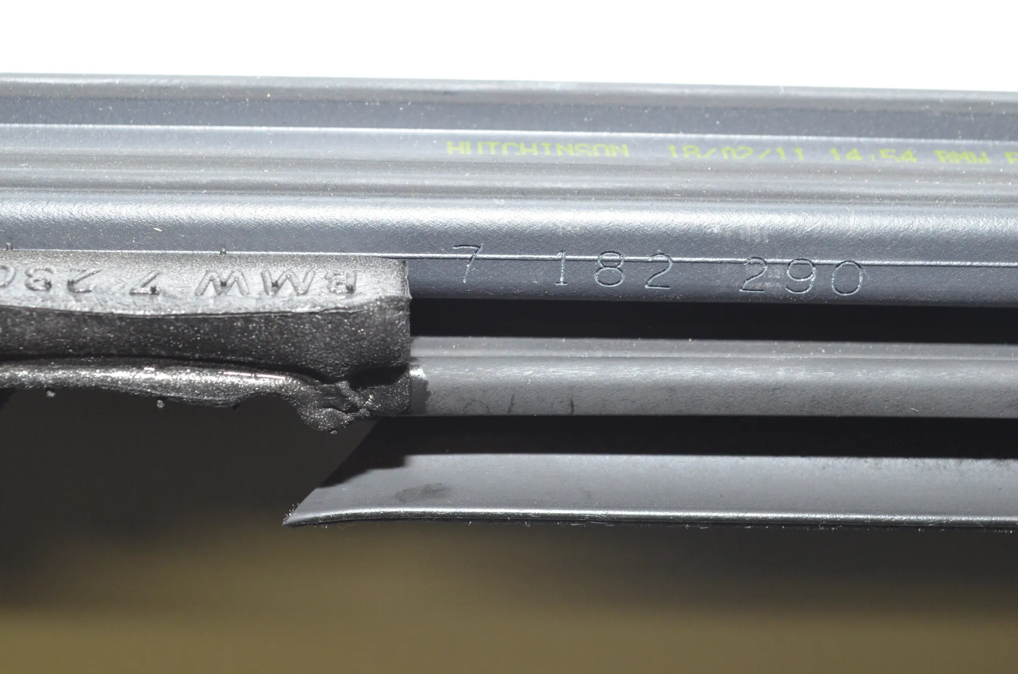 Rear Left Door Window Strip – OEM 7230843 · BMW 5 (F10) 530 d 2011 – 6
