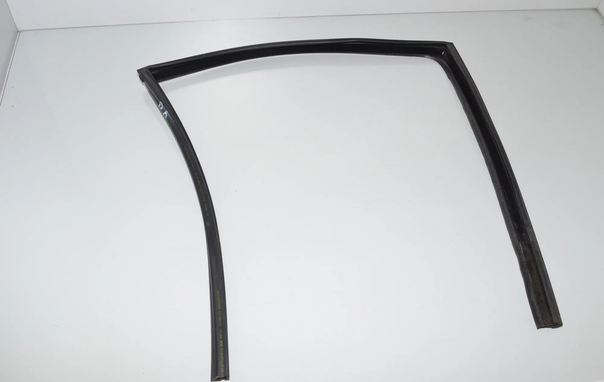 Rear Right Door Panel Trim – OEM 51357182298 · BMW 5 (F10) 530 d 2011 – 2