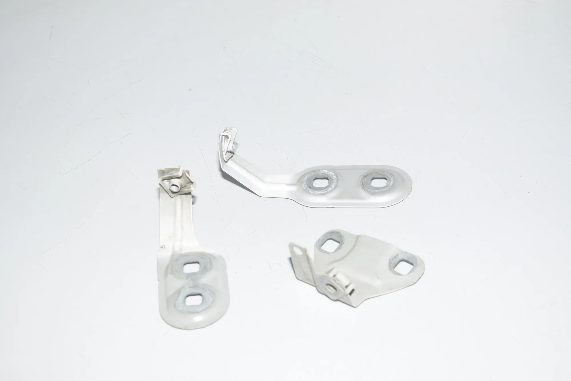 Front Left Fender Holder – OEM 7207207 · BMW 5 (F10) 530 d 2011 – 3