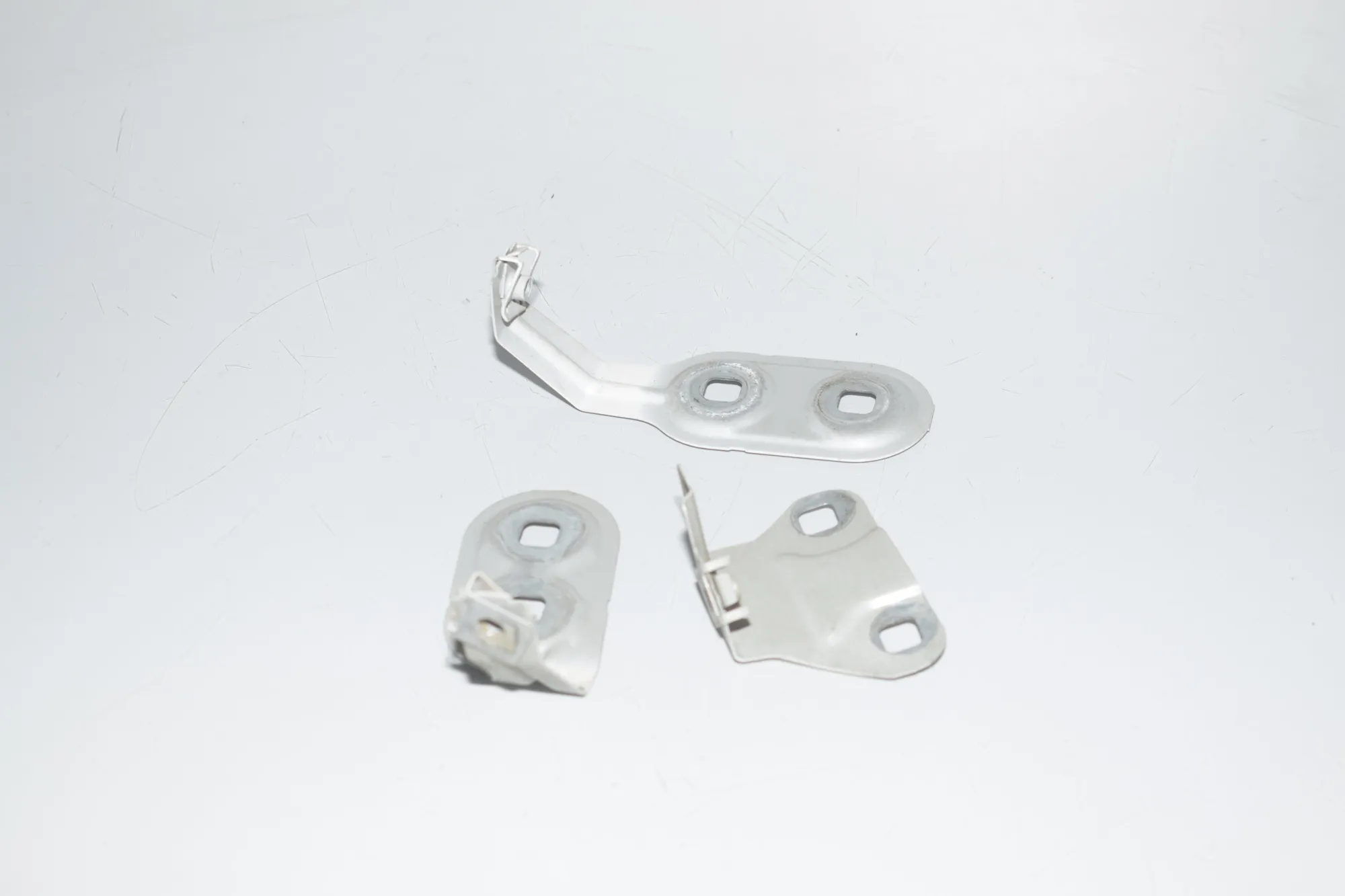 Front Left Fender Holder – OEM 7207207 · BMW 5 (F10) 530 d 2011