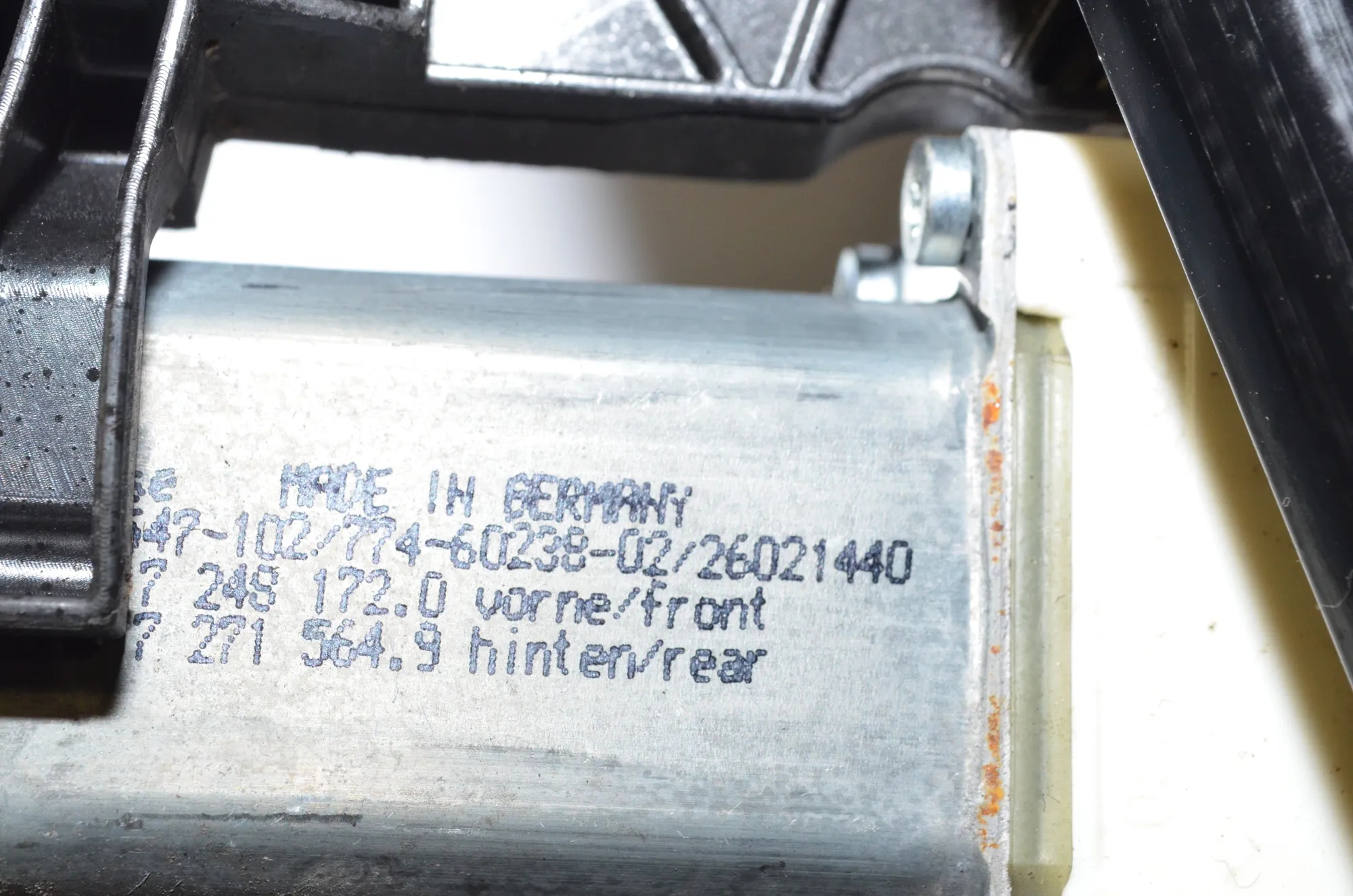 Rear Right Window Regulator – OEM 7182614 · BMW 5 (F10) 530 d 2011 – 4