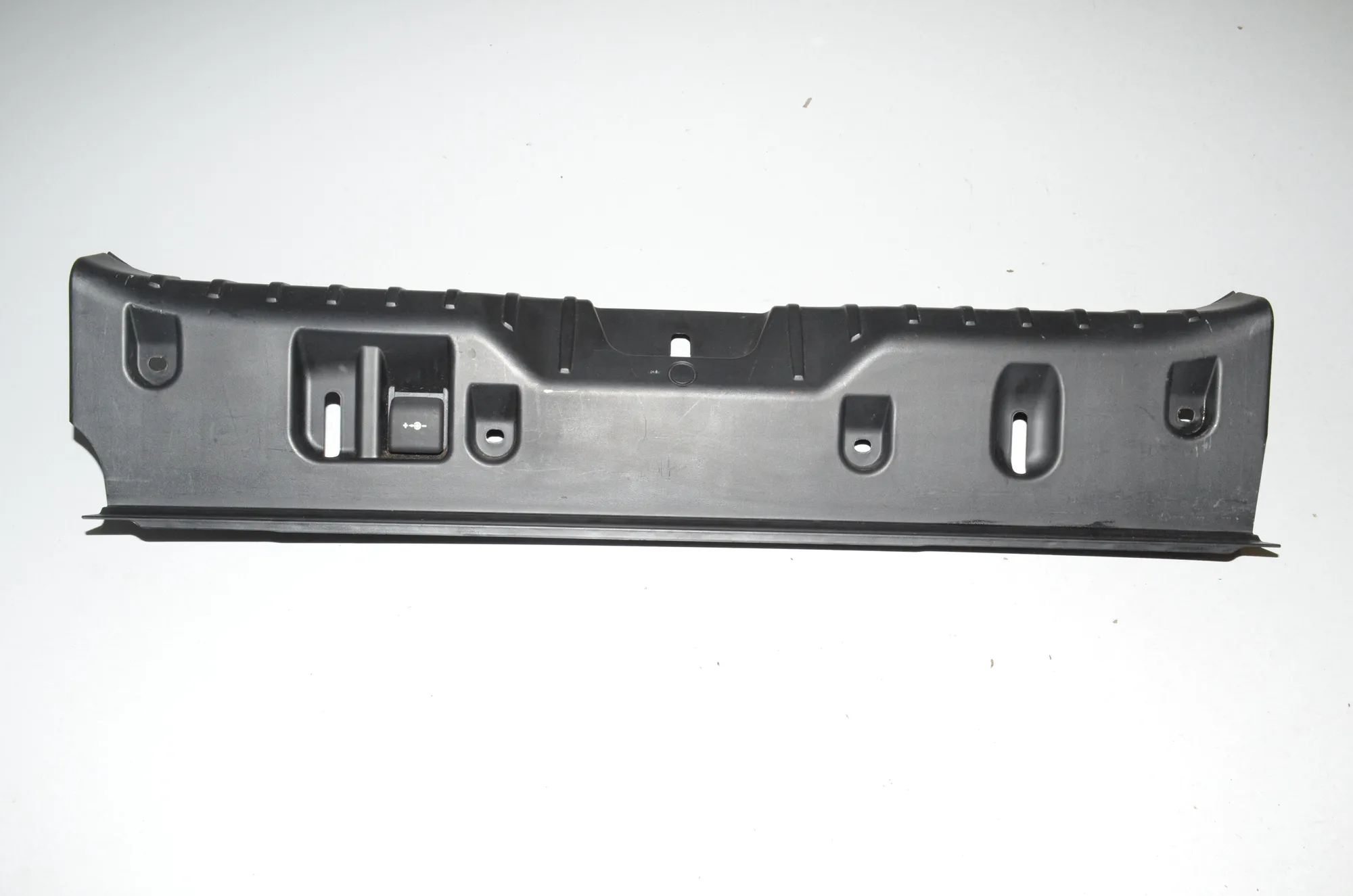 Trunk Boot Lock Trim – OEM 7227535 · BMW 5 (F10) 530 d 2011 – 2