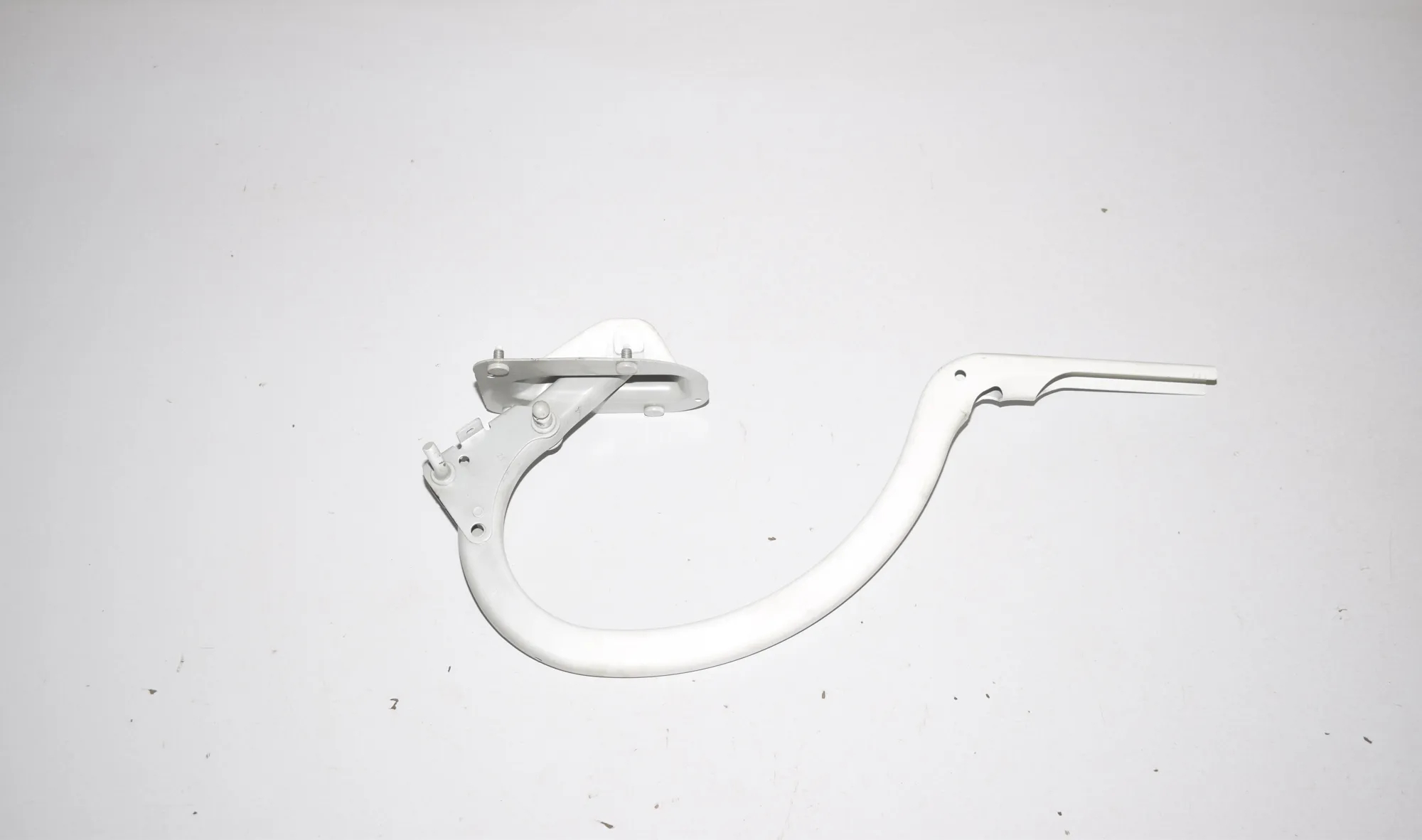 Left Side Bootlid Hinge – OEM 41627204237 · BMW 5 (F10) 530 d 2011 – 3