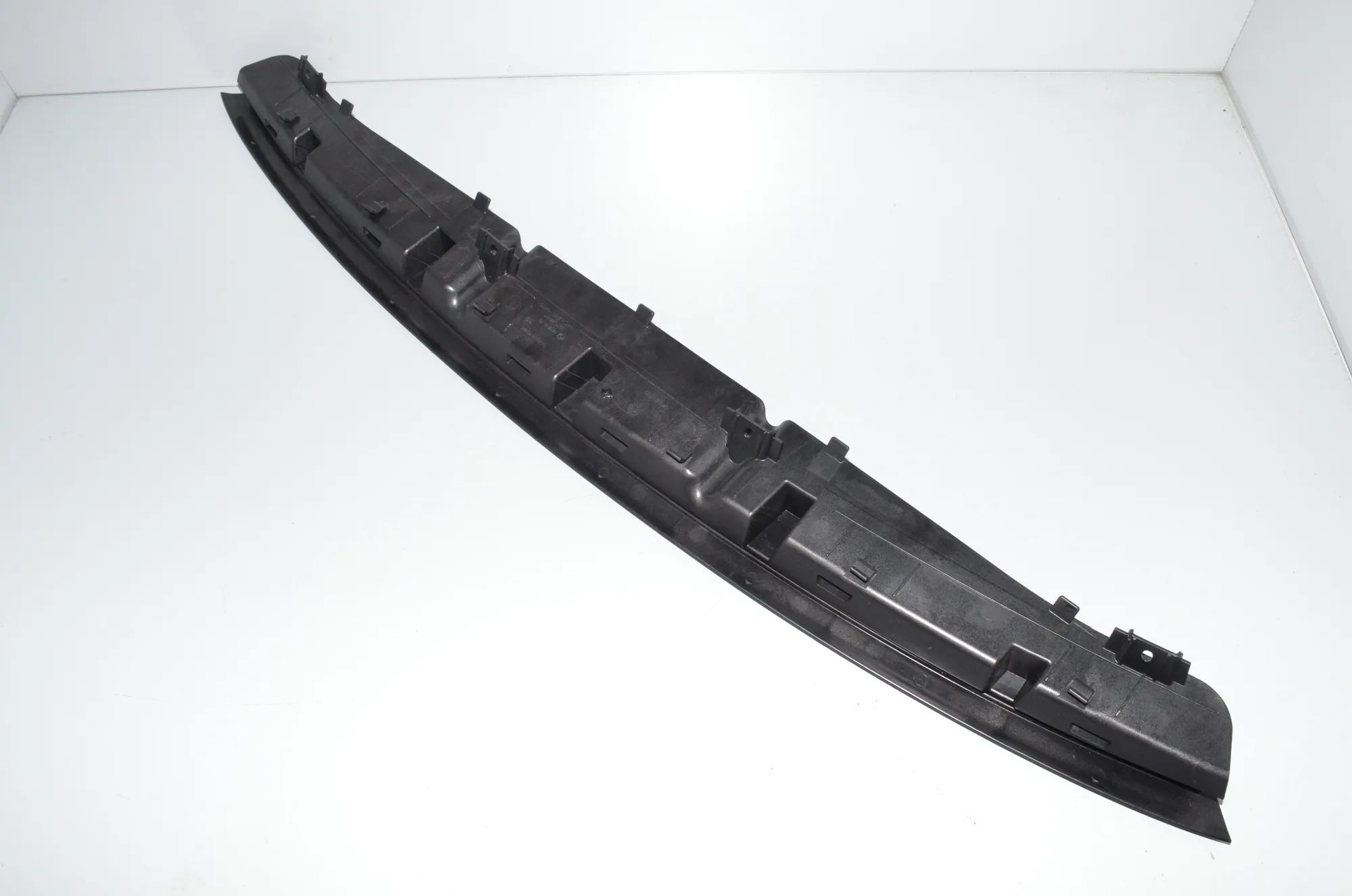 Cabin Air Intake Grille – OEM 9173447 · BMW 5 (F10) 530 d 2011 – 2