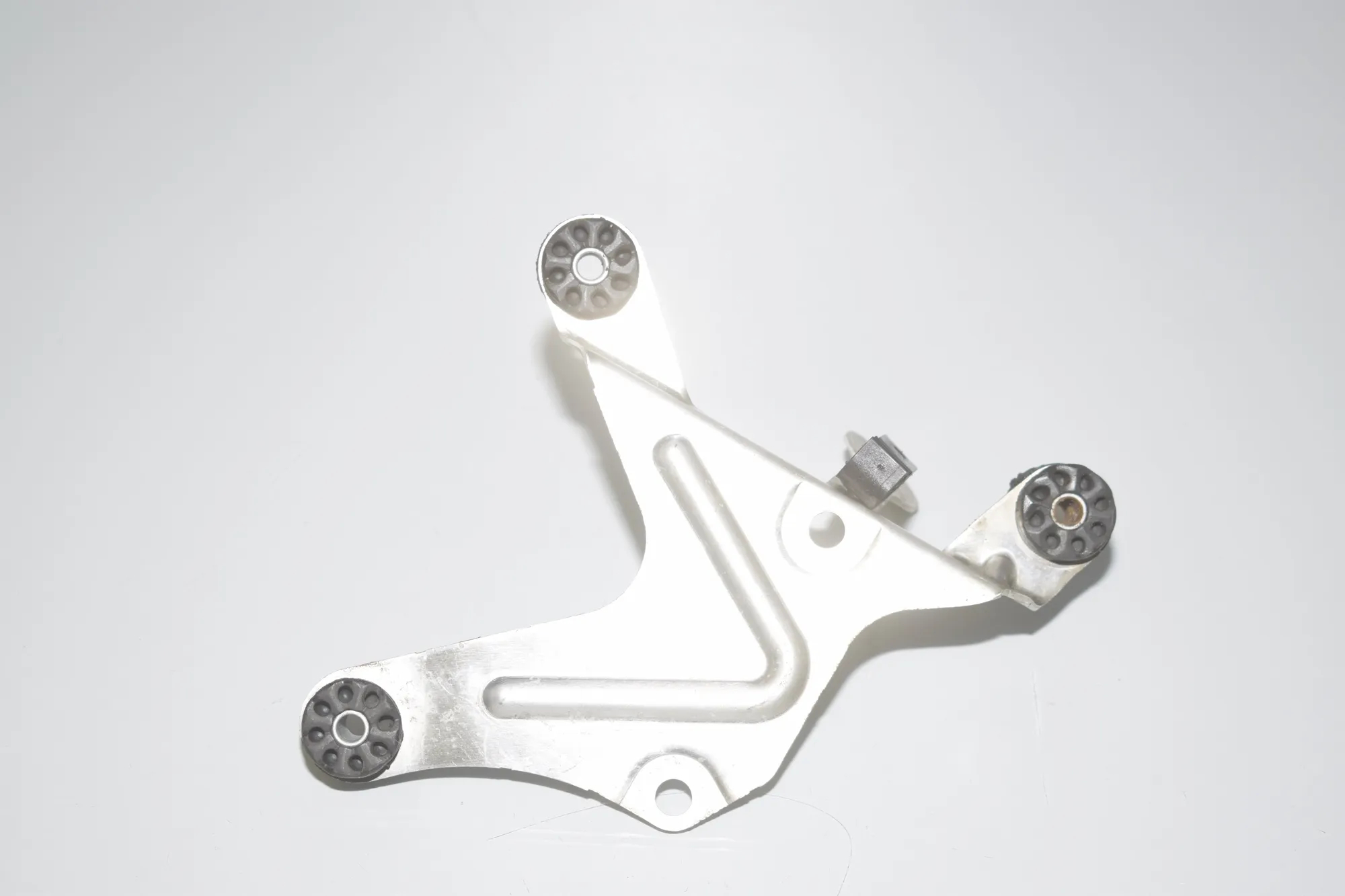 ABS Pump Holder – OEM 6775355 · BMW 5 (F10) 530 d 2011
